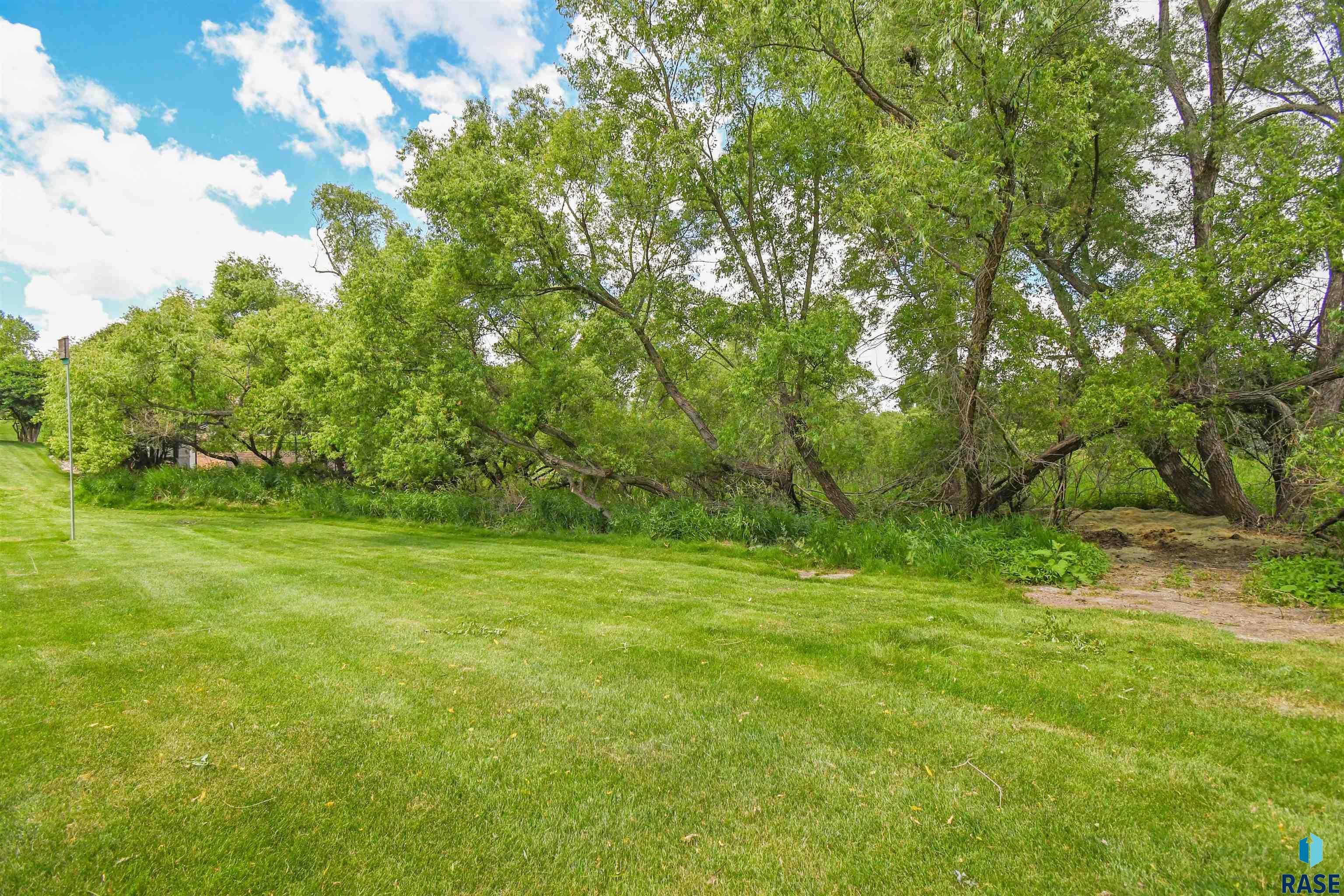 main property photo 83