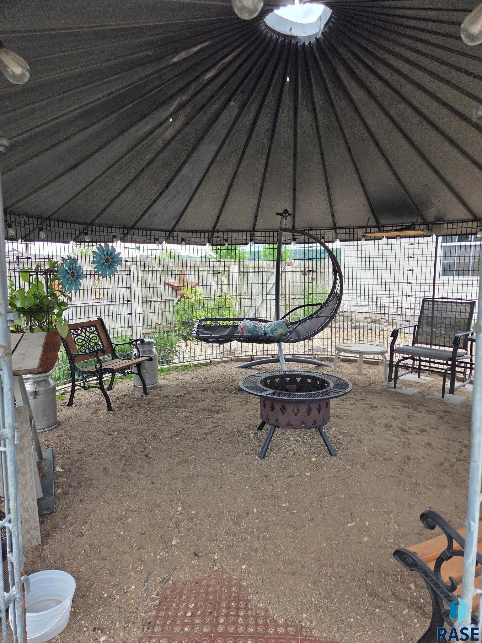 main property photo 63