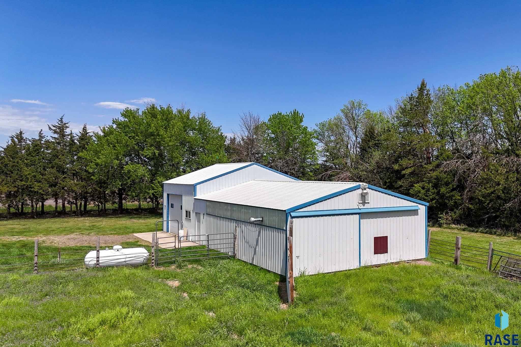 main property photo 48