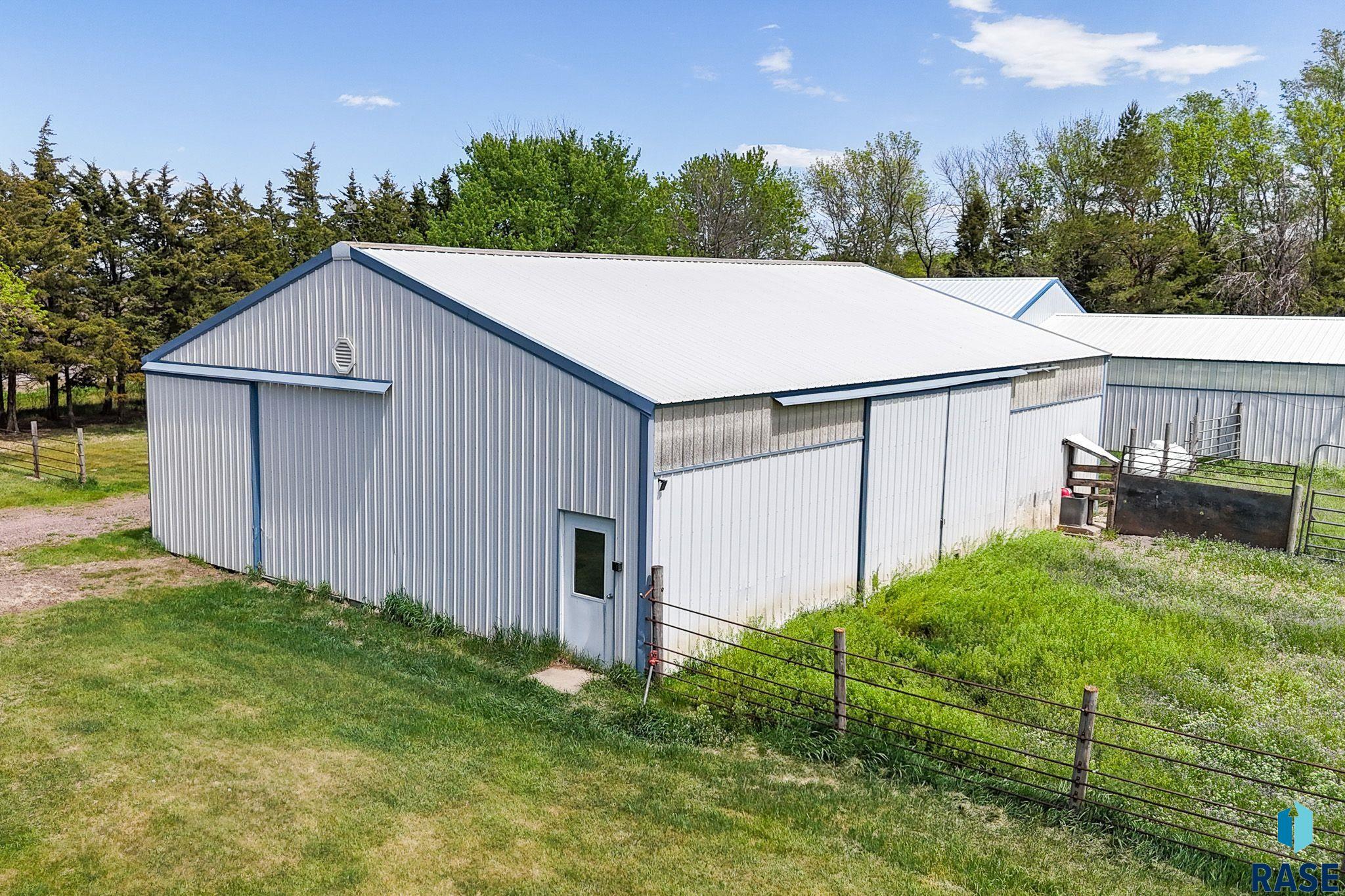main property photo 49