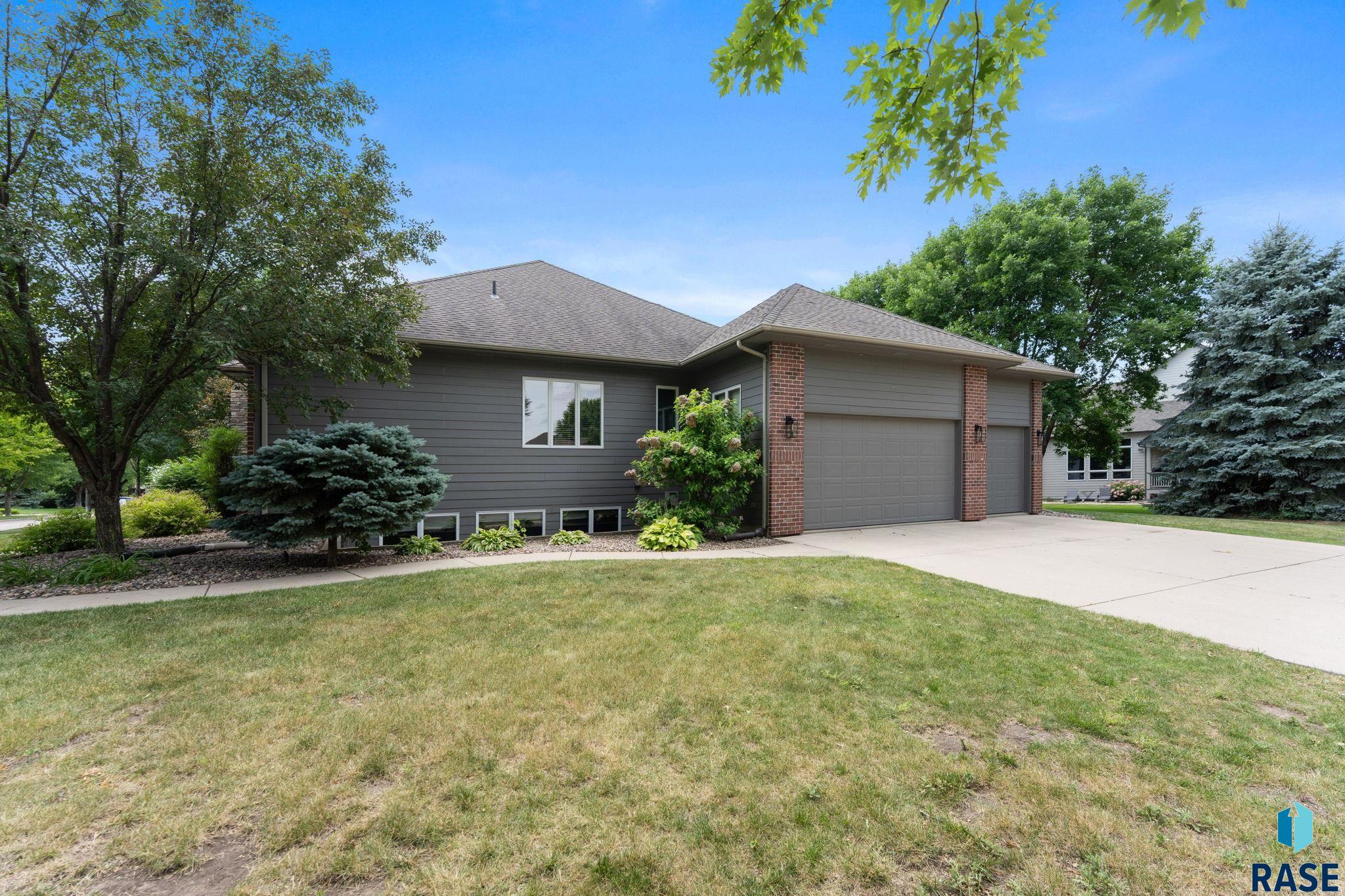main property photo 64