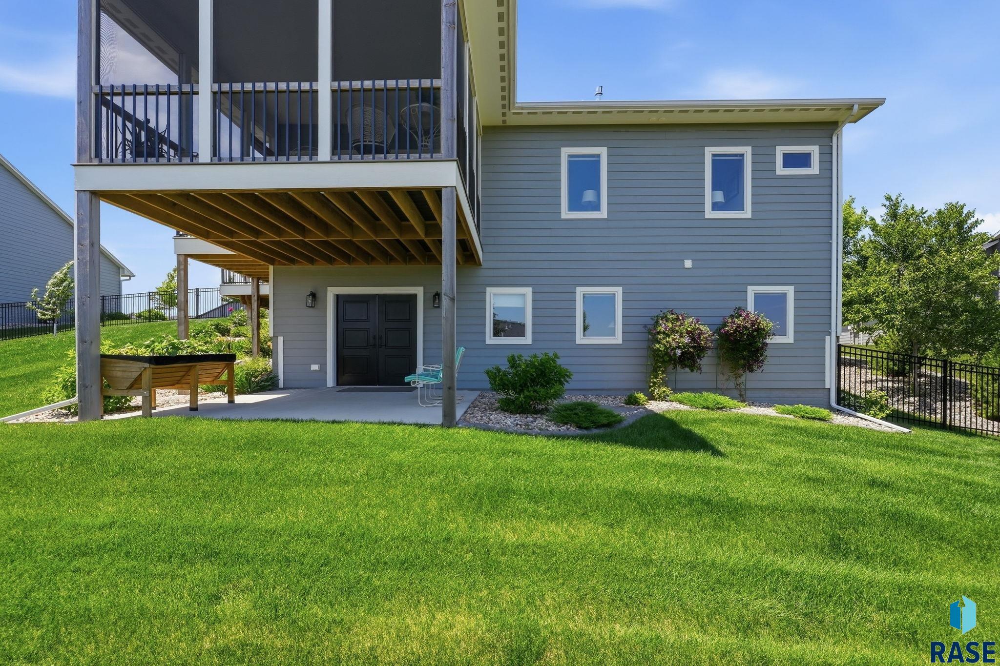 main property photo 52