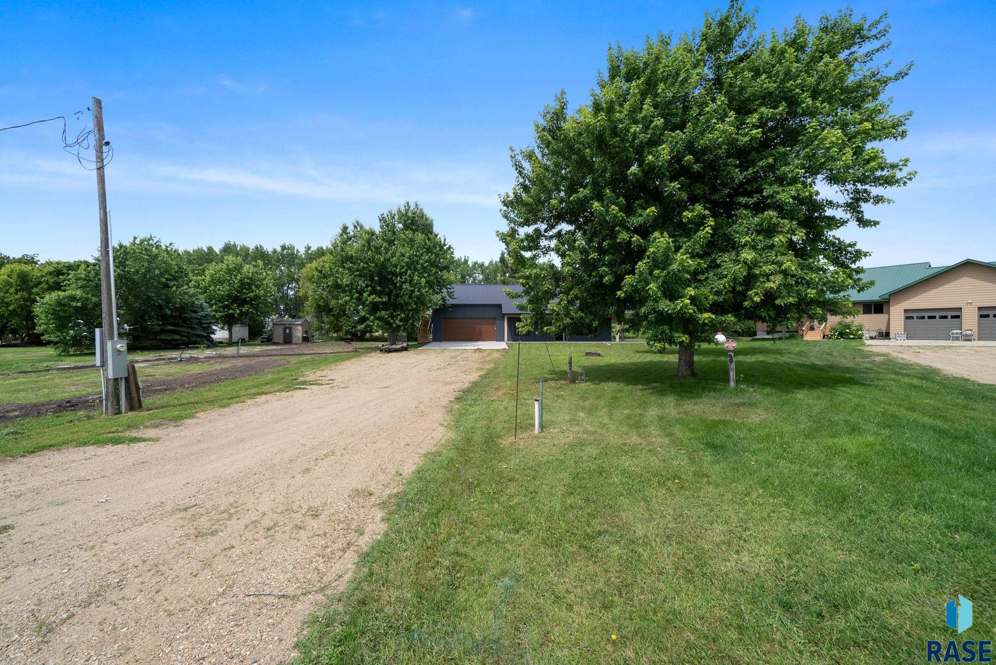 main property photo 51