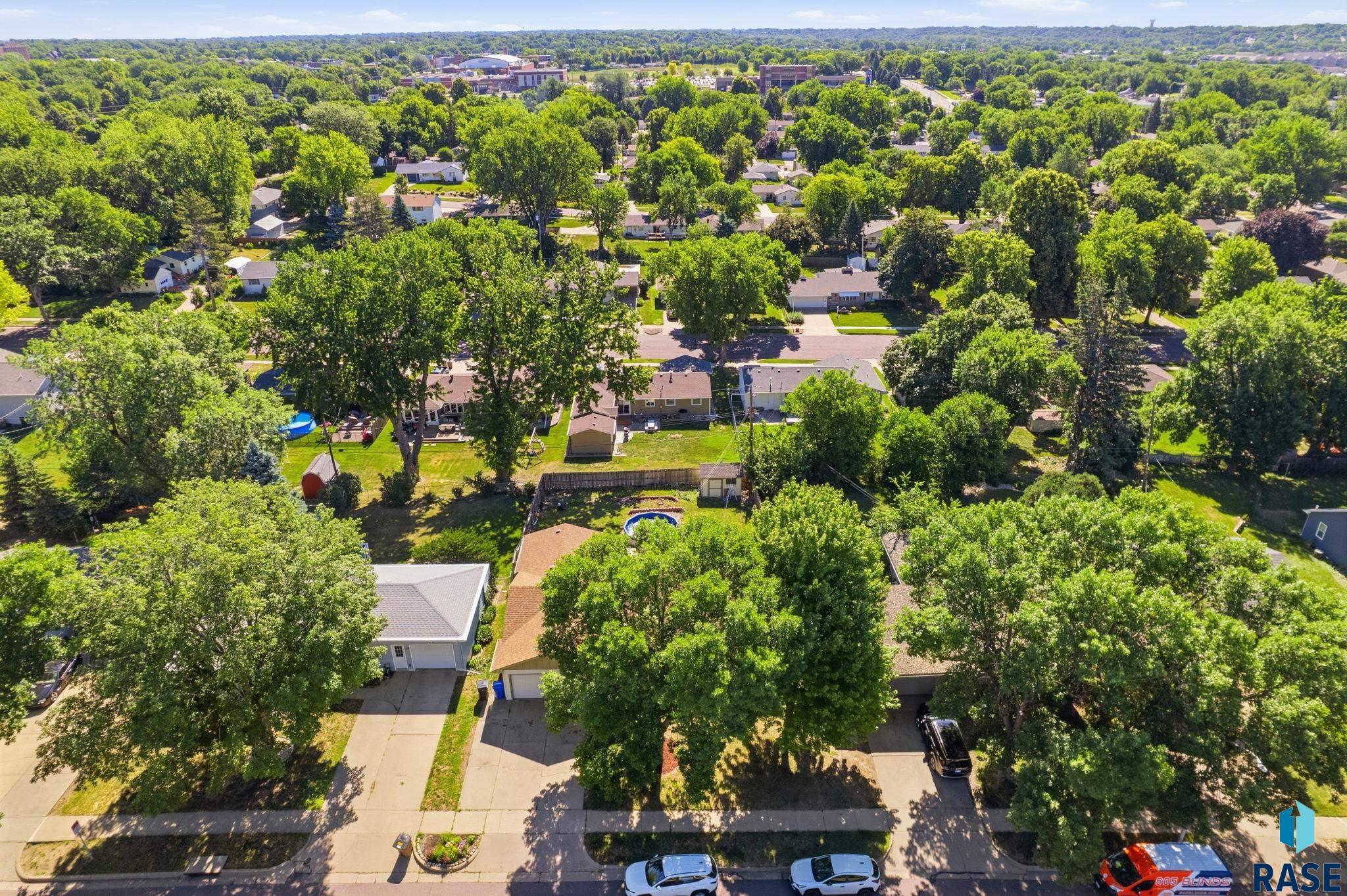 main property photo 58
