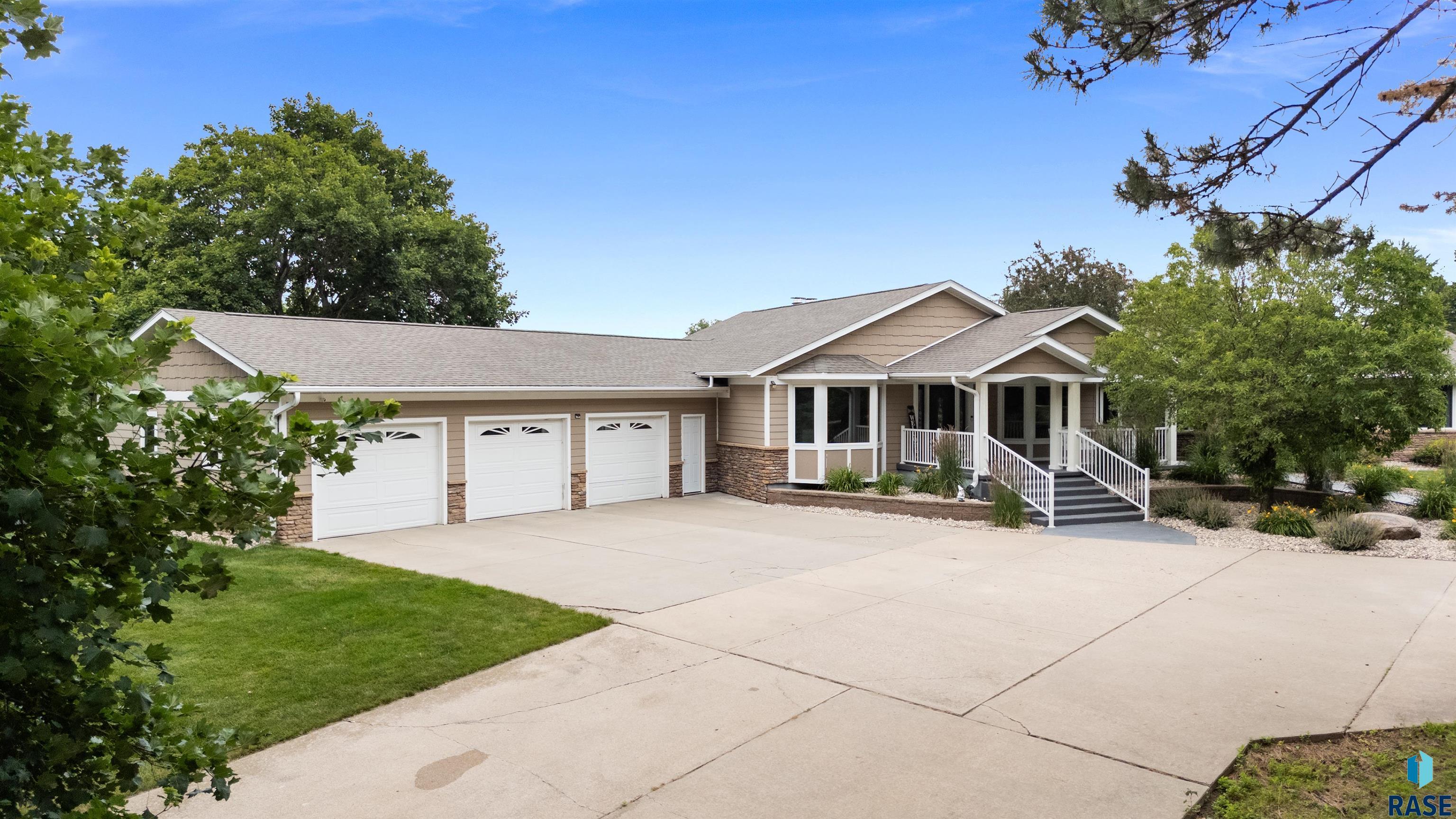 main property photo 93