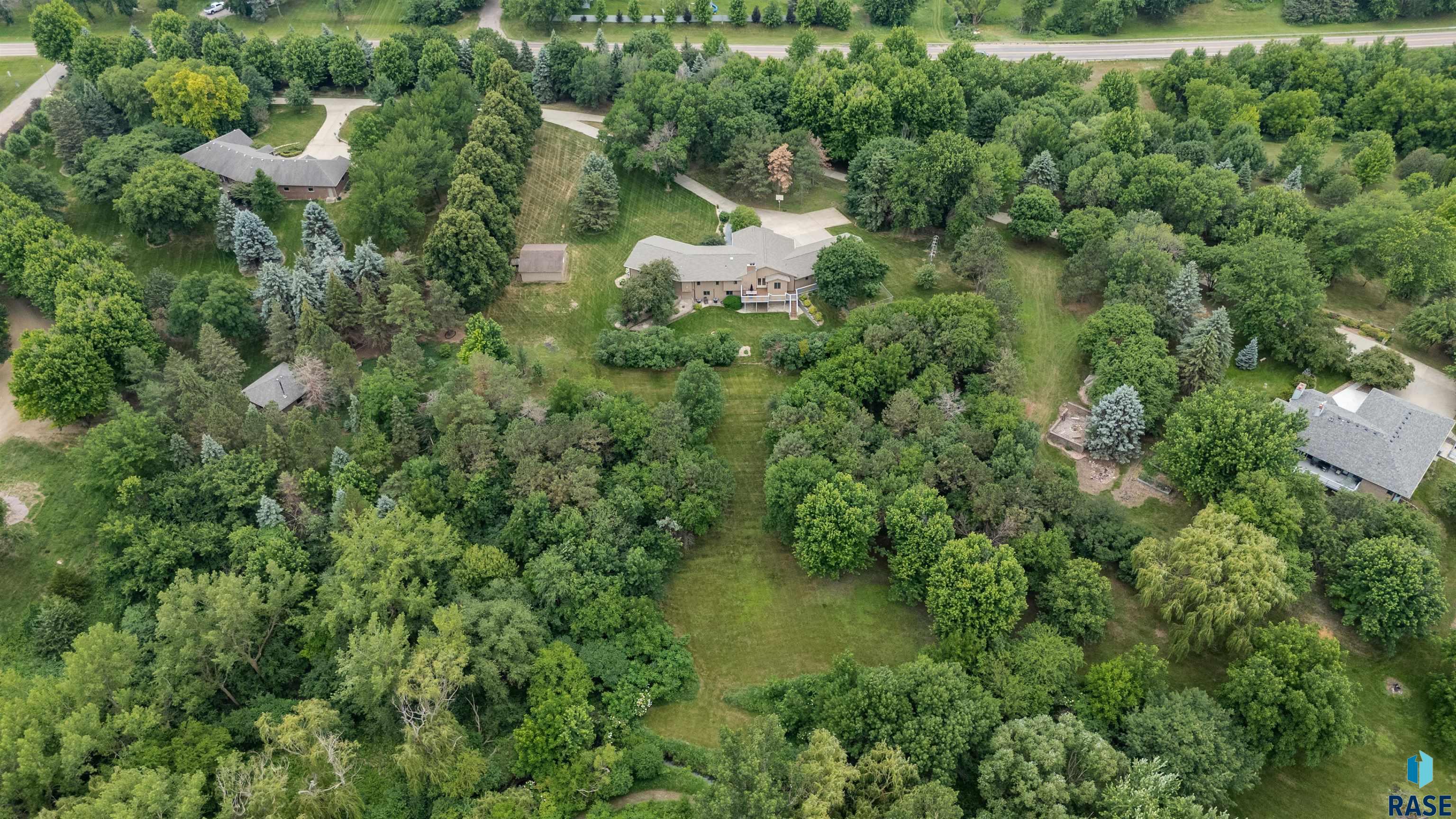 main property photo 96