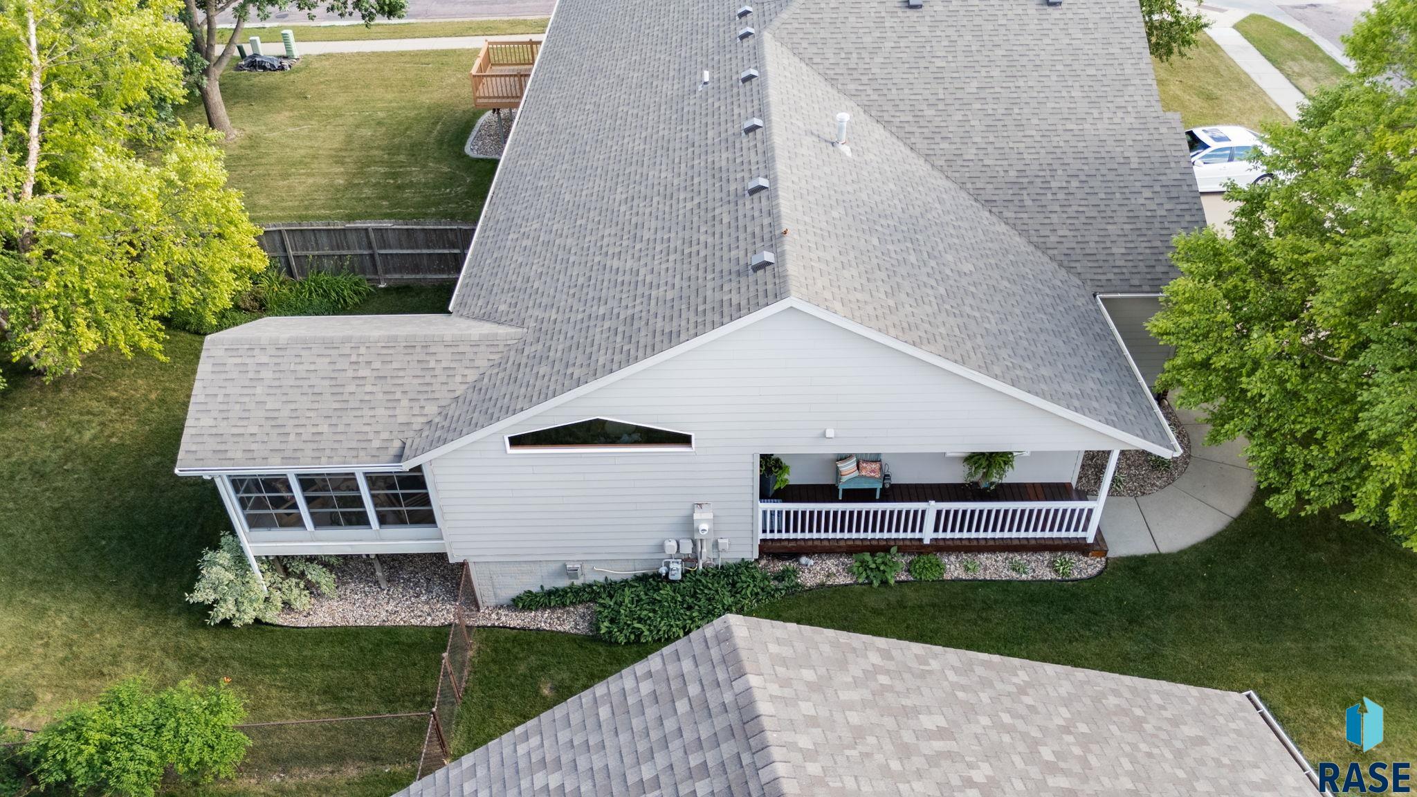 main property photo 67