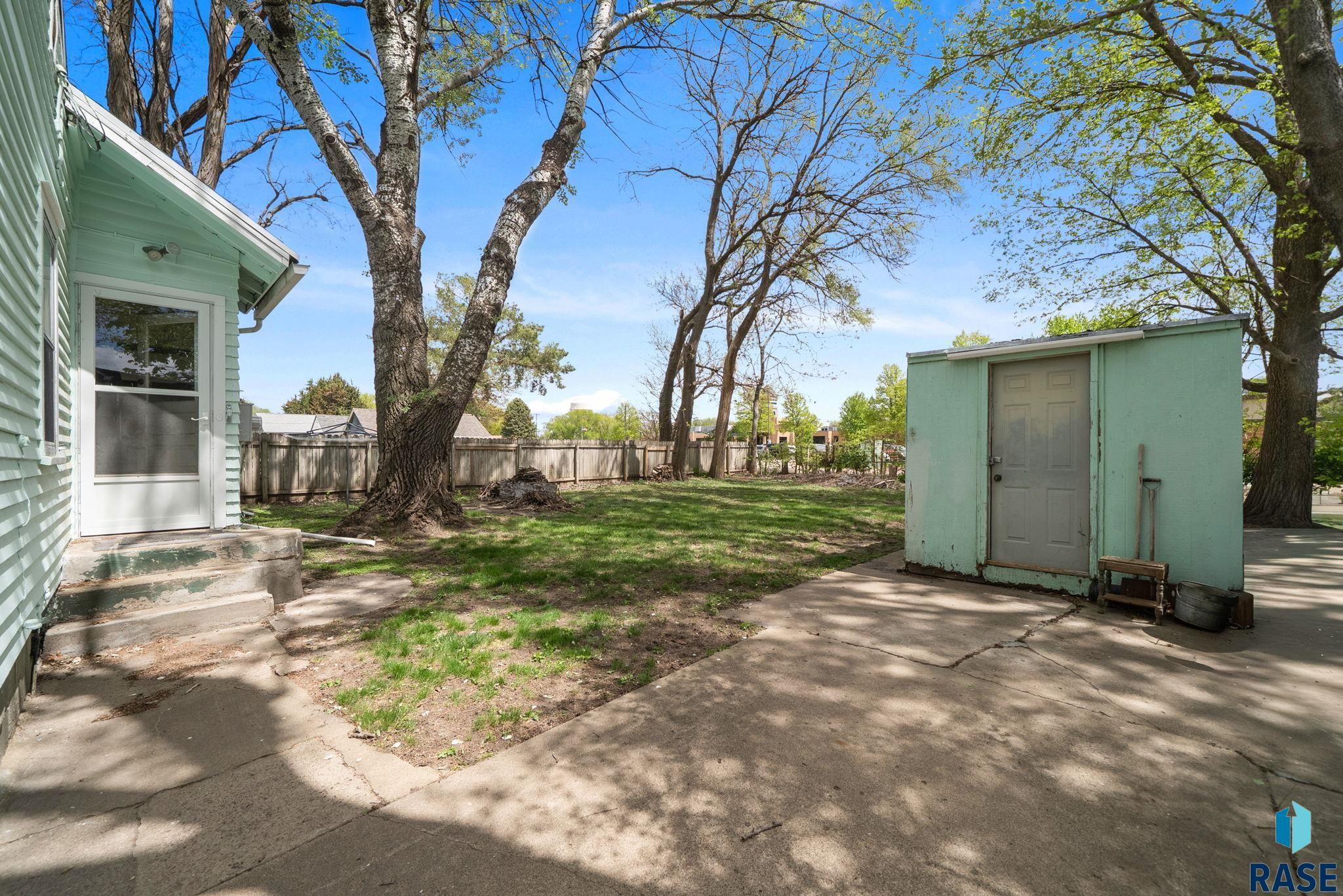 main property photo 15