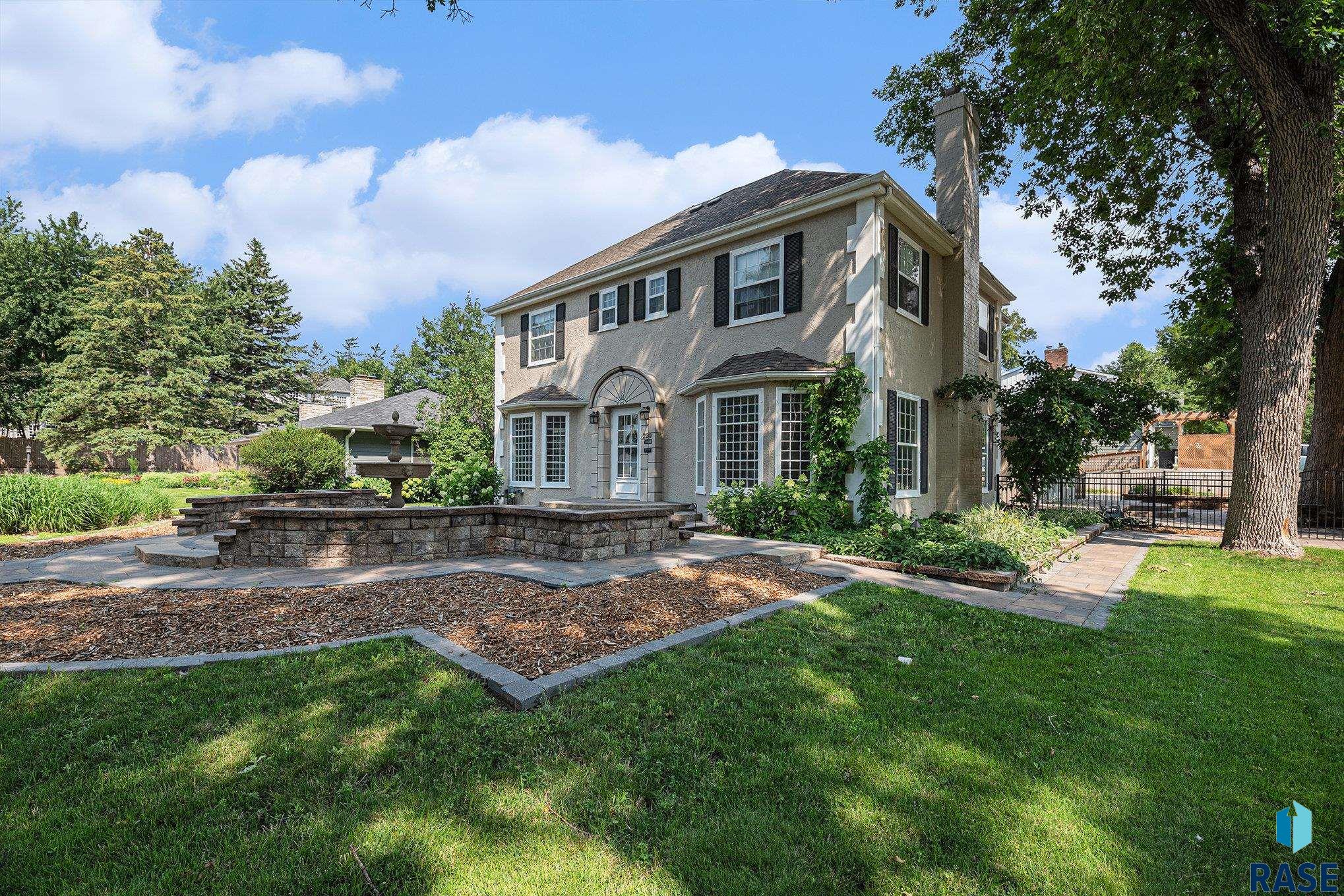 main property photo 38