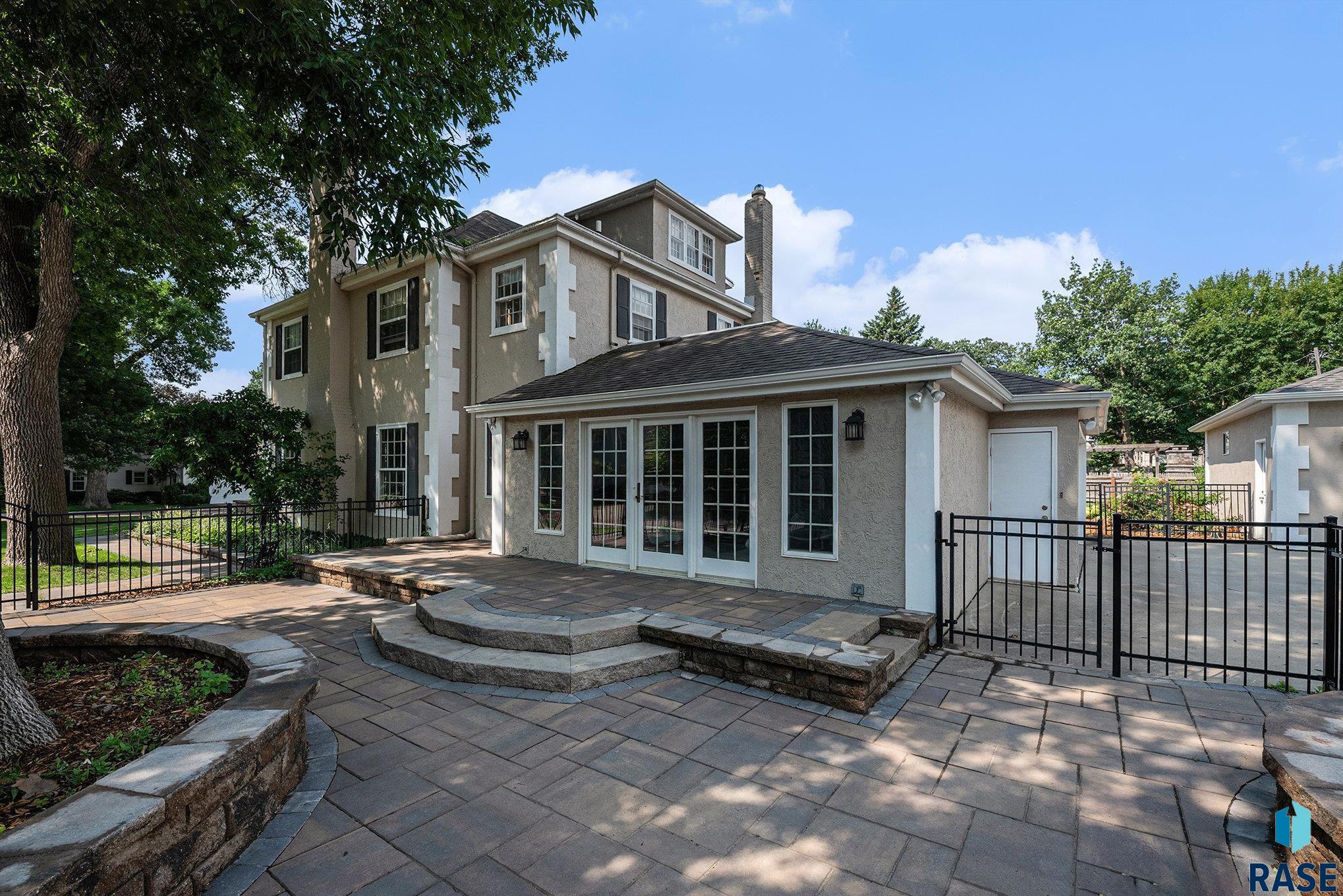 main property photo 43