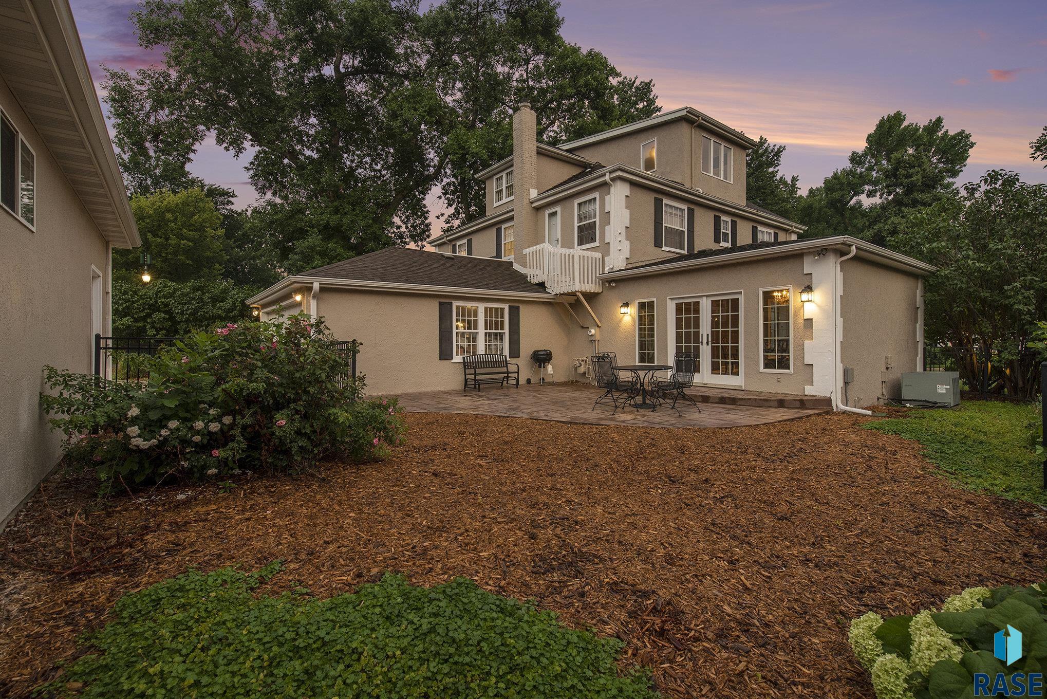 main property photo 49
