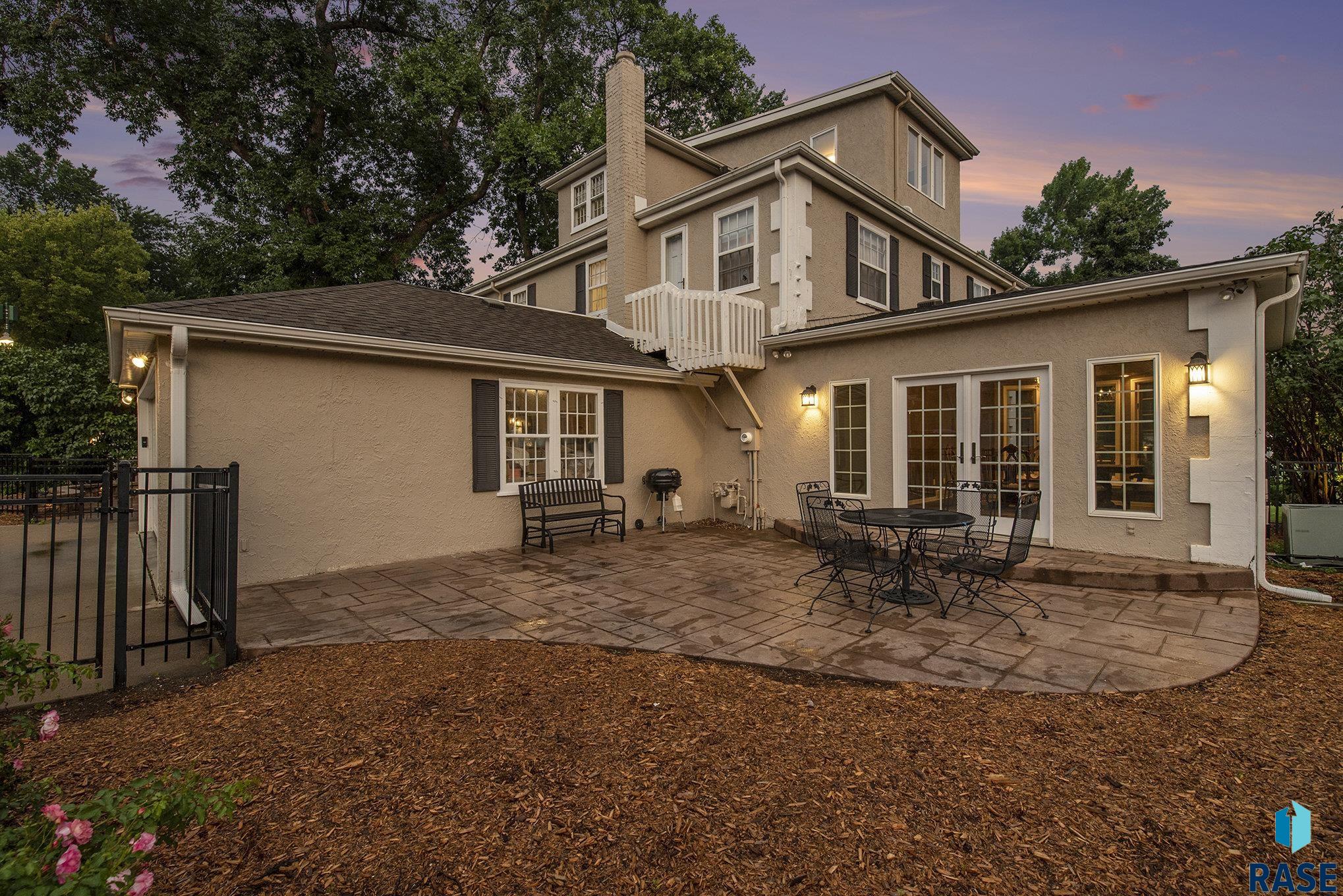 main property photo 50