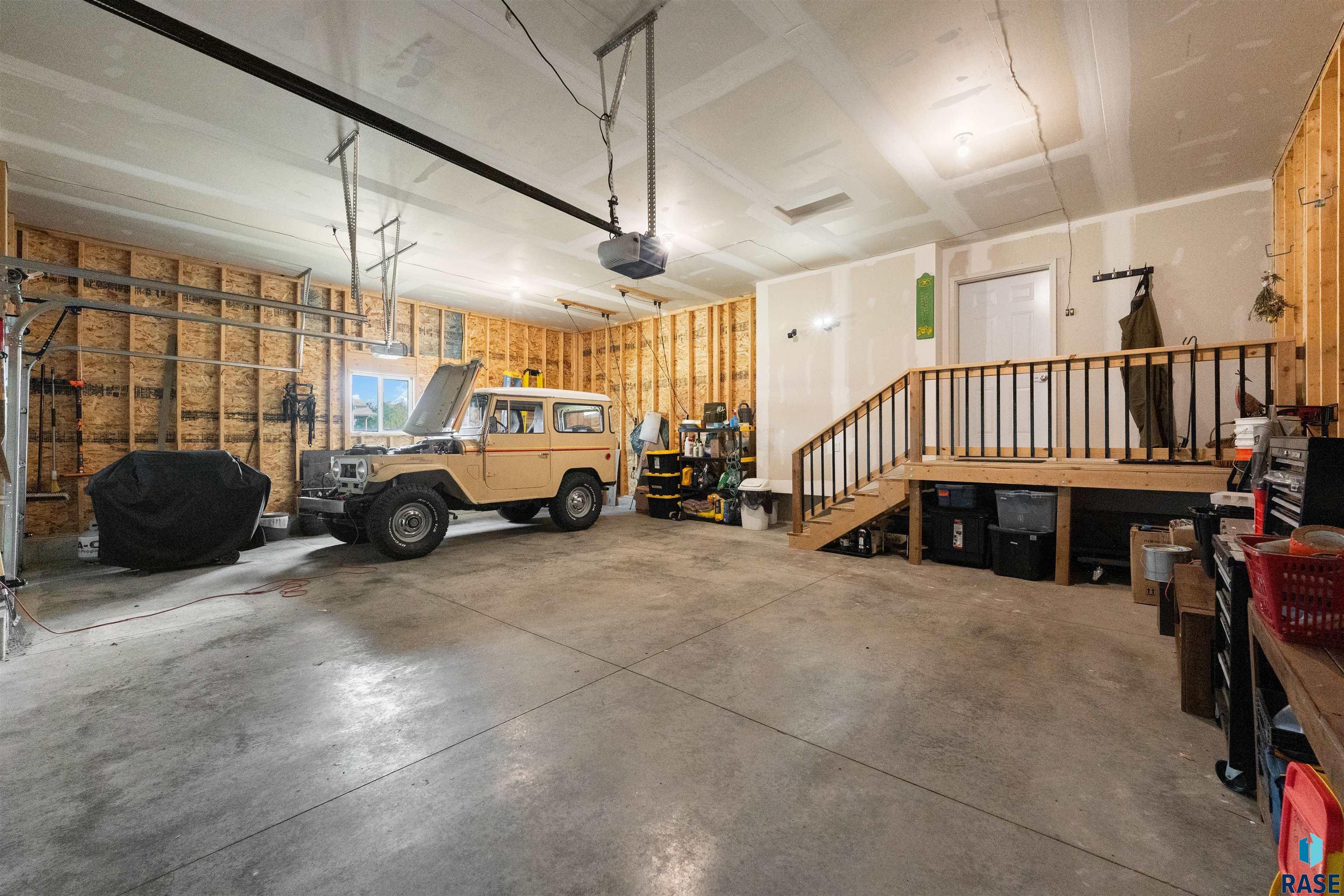 main property photo 53