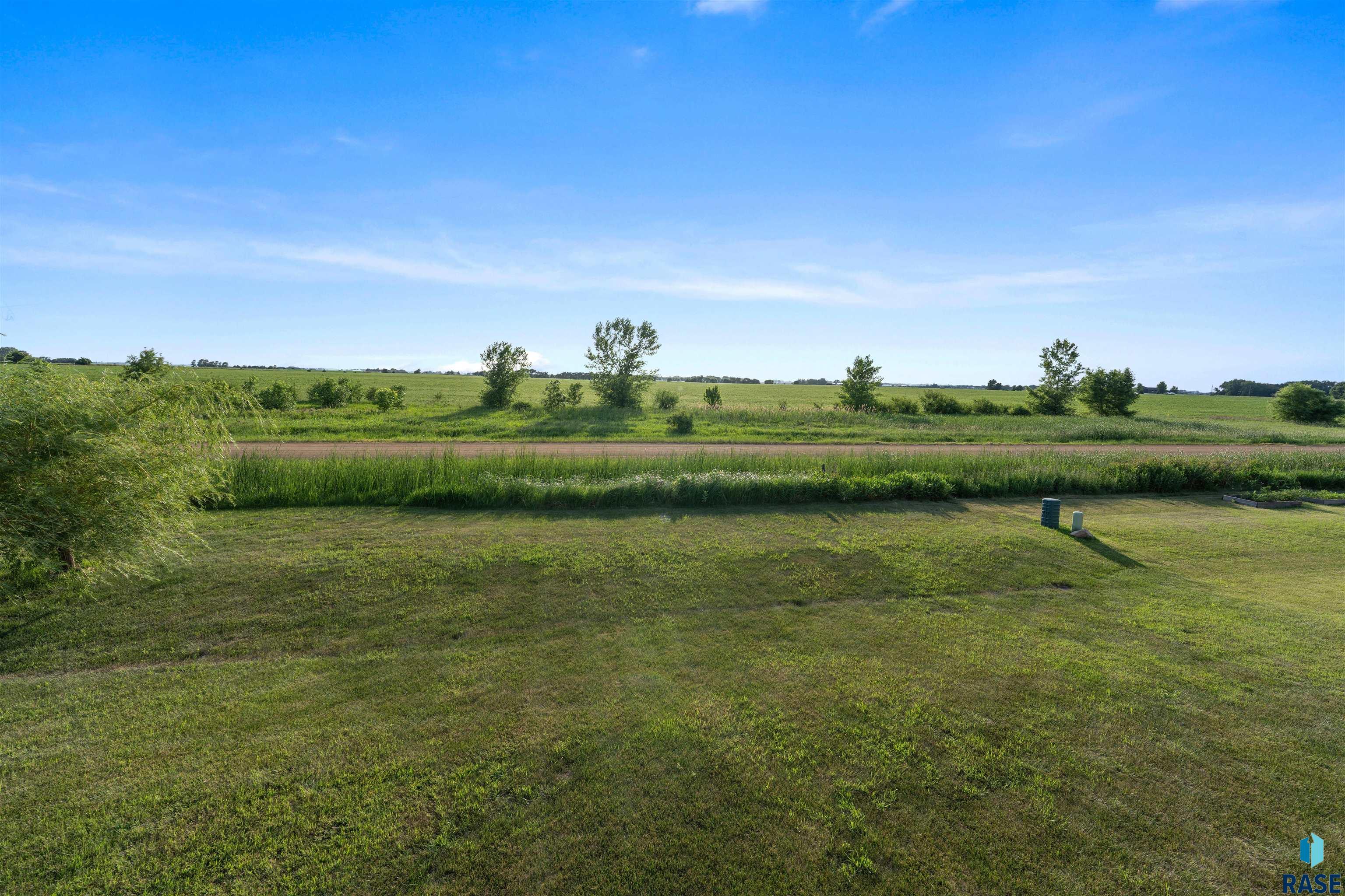 main property photo 74