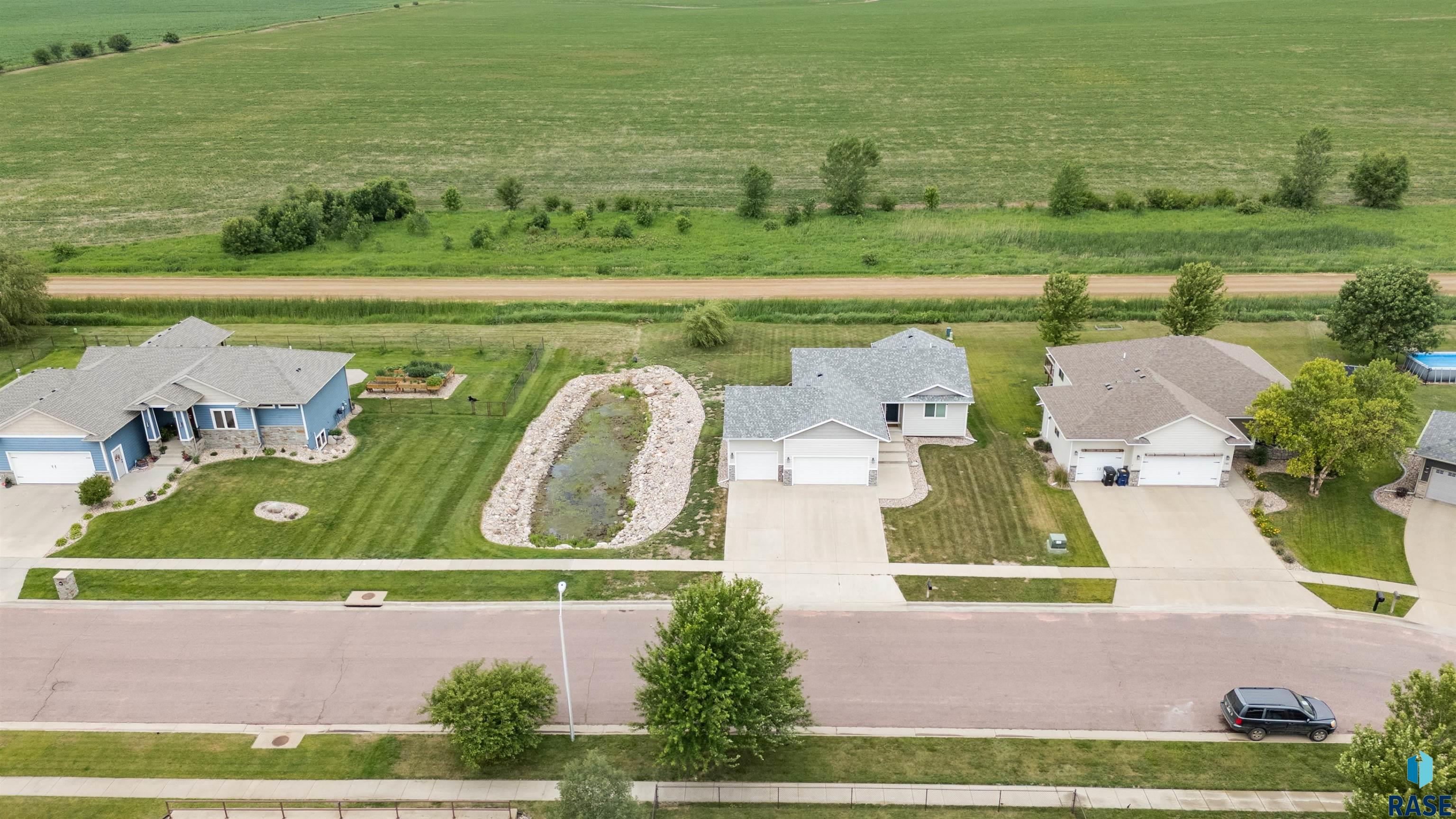 main property photo 83