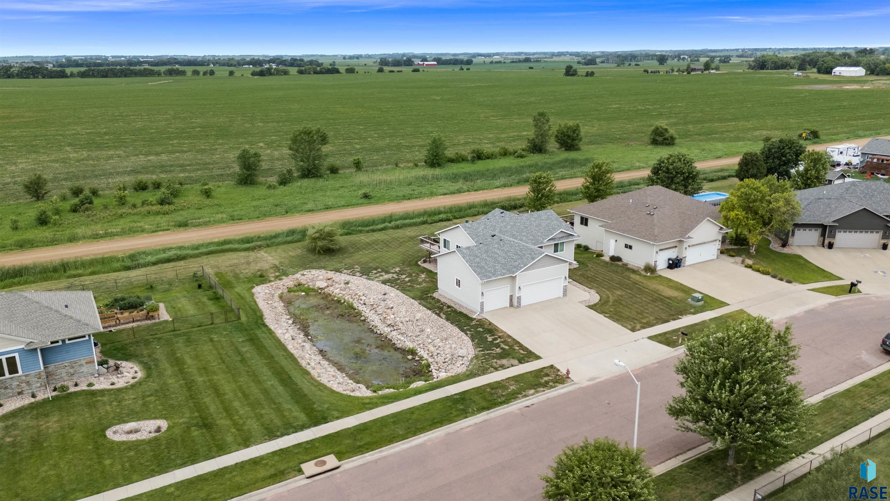 main property photo 85