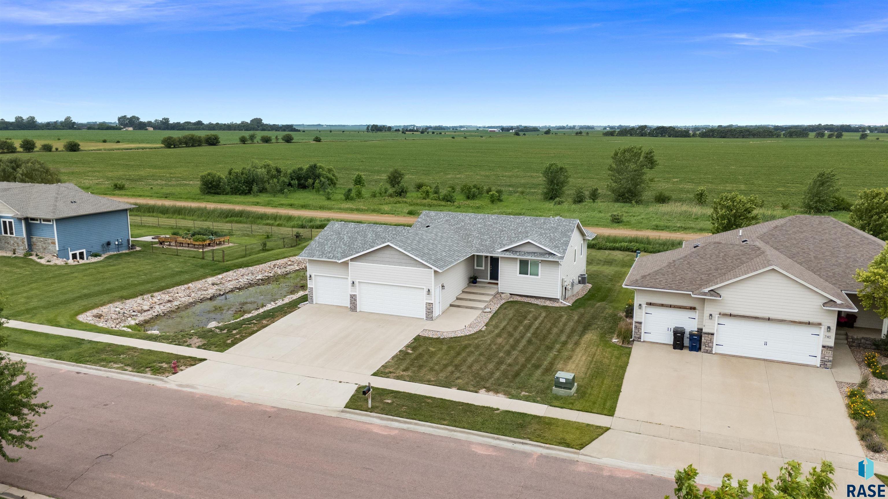 main property photo 87