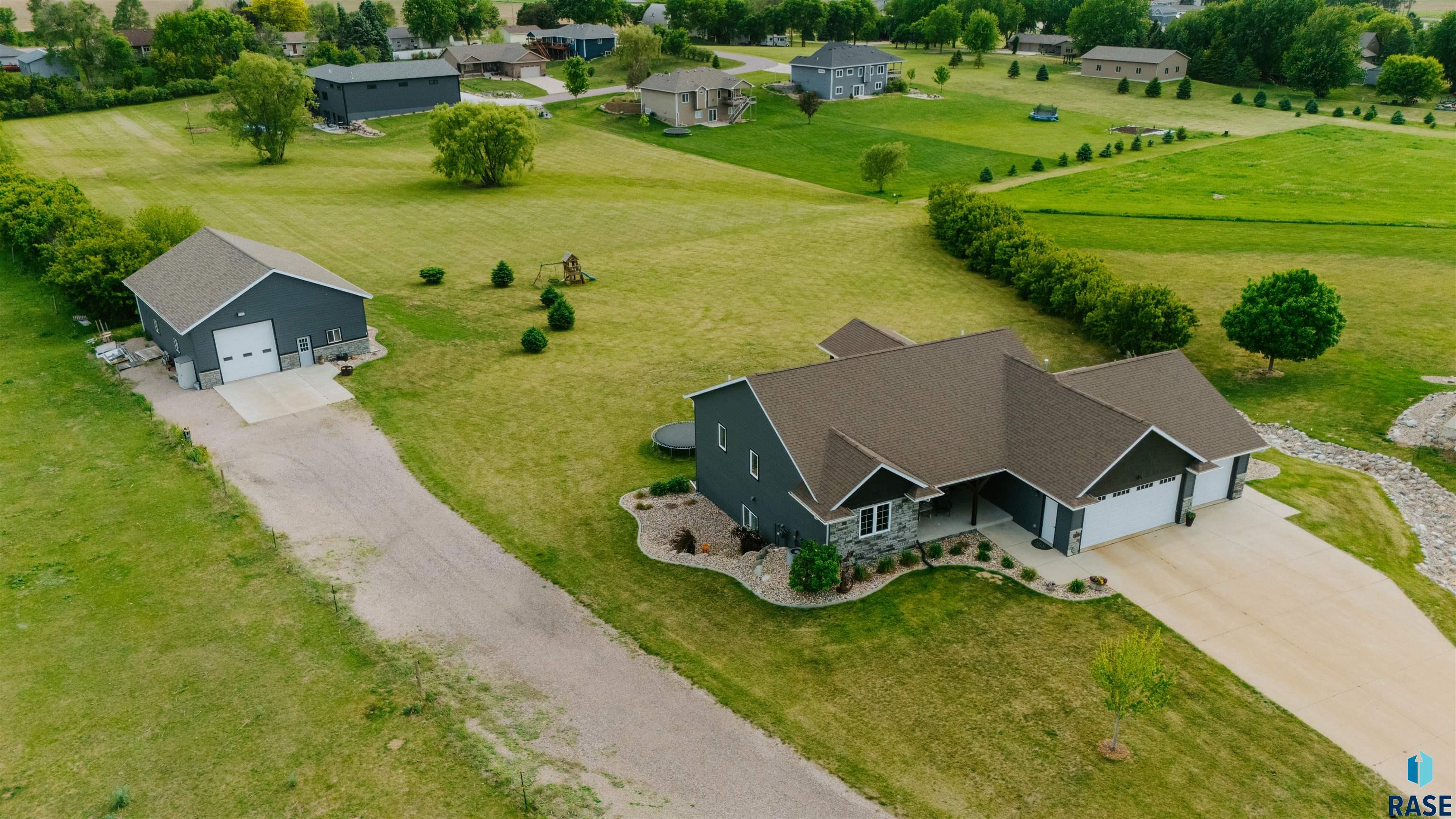main property photo 56