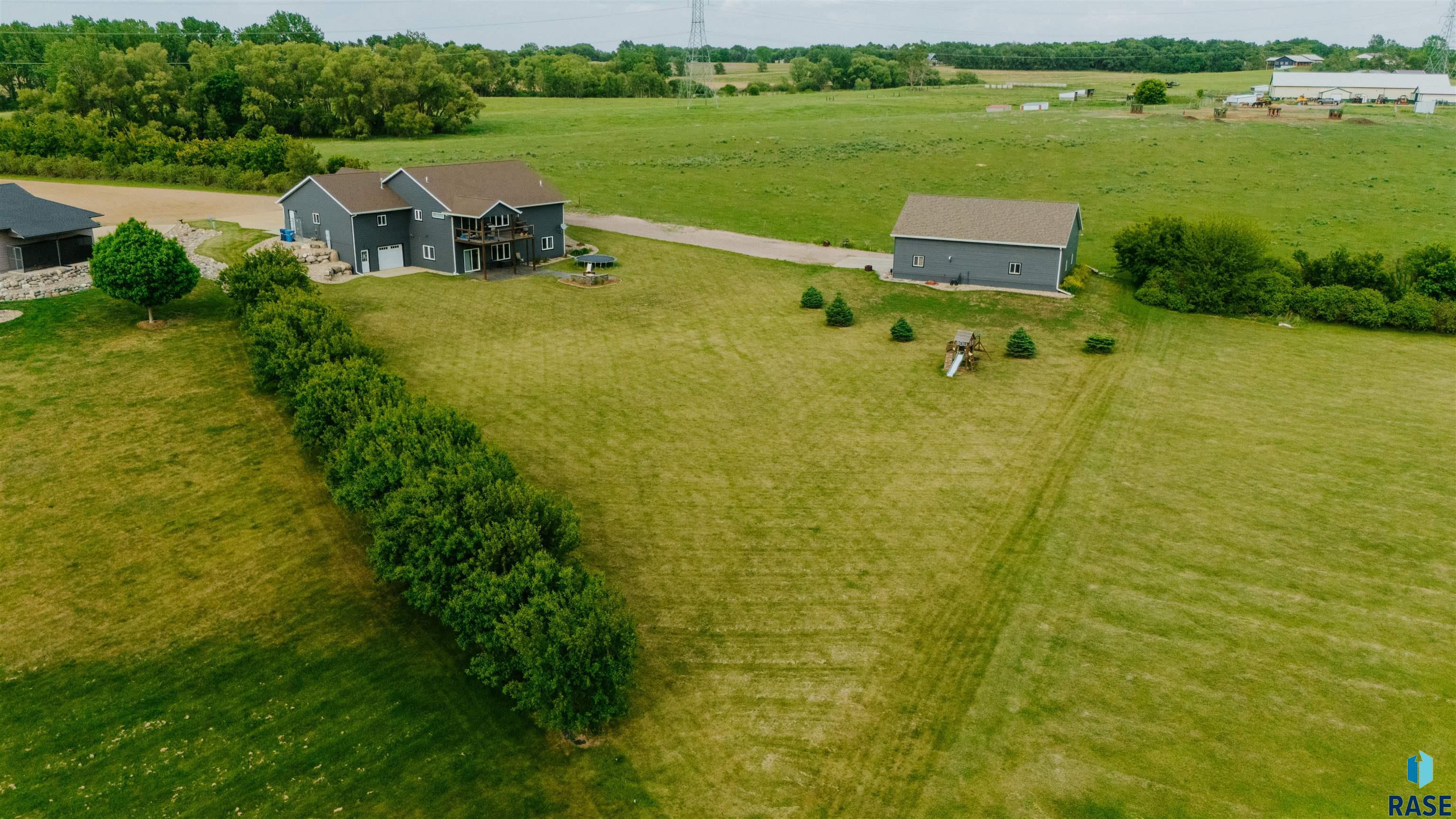main property photo 66