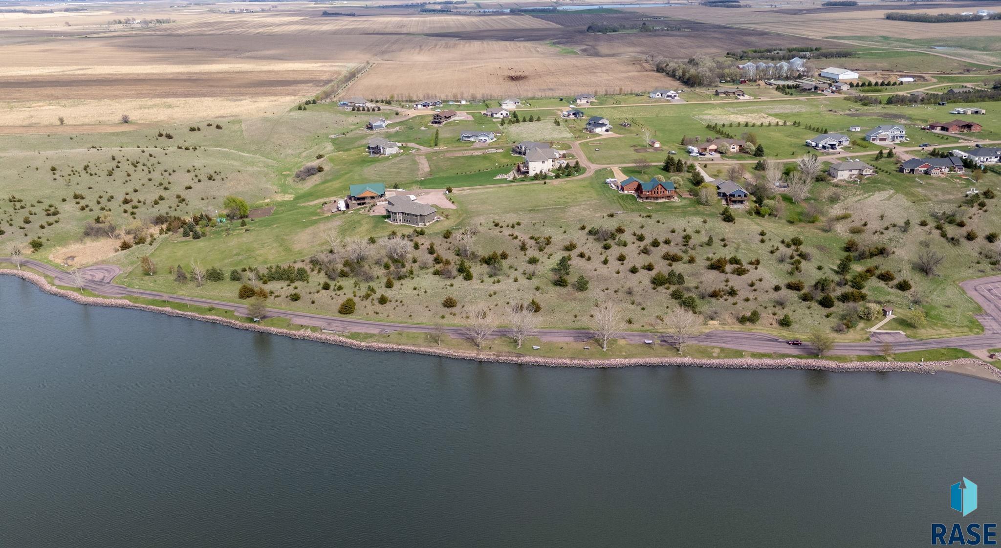 main property photo 68