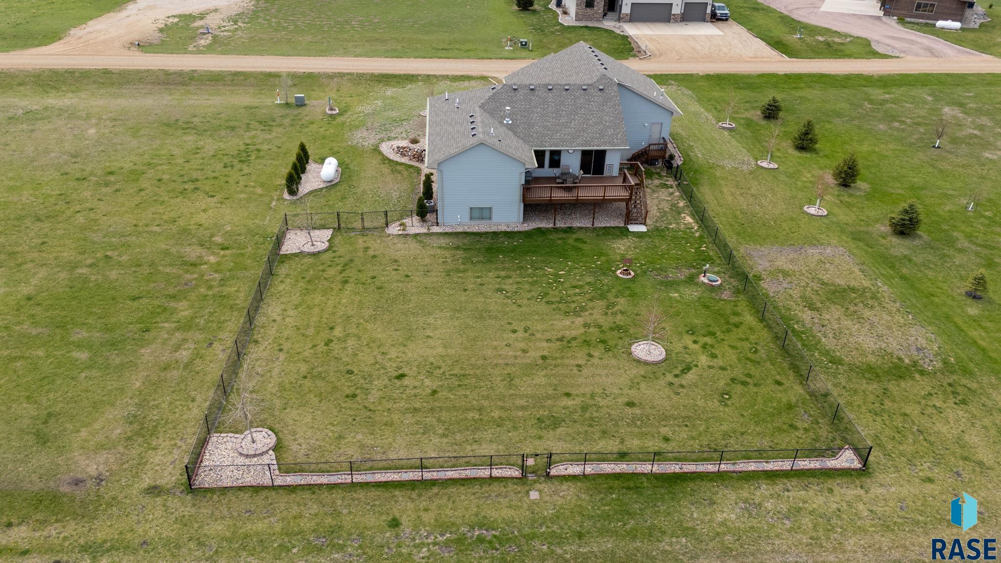 main property photo 85
