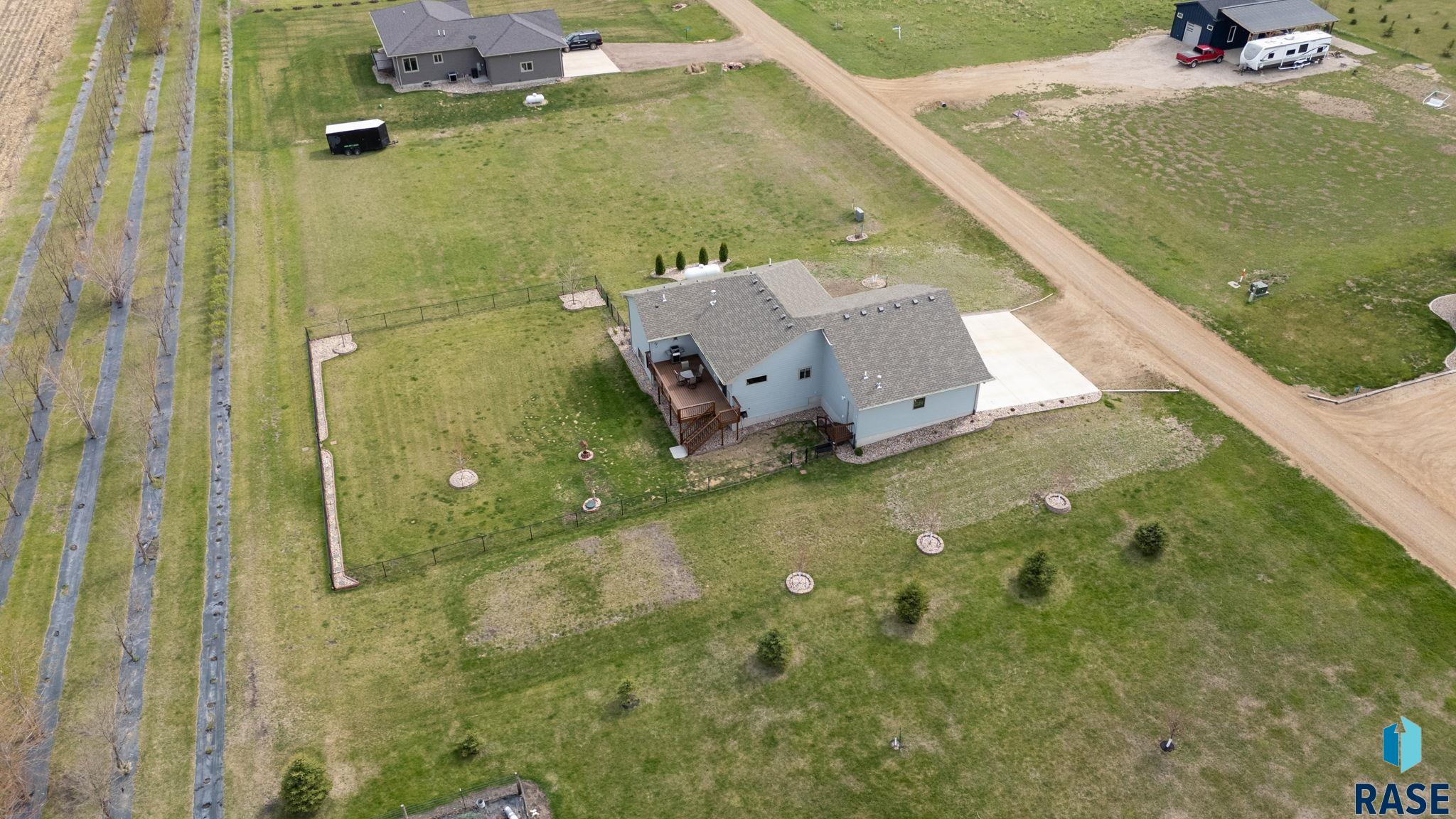 main property photo 93