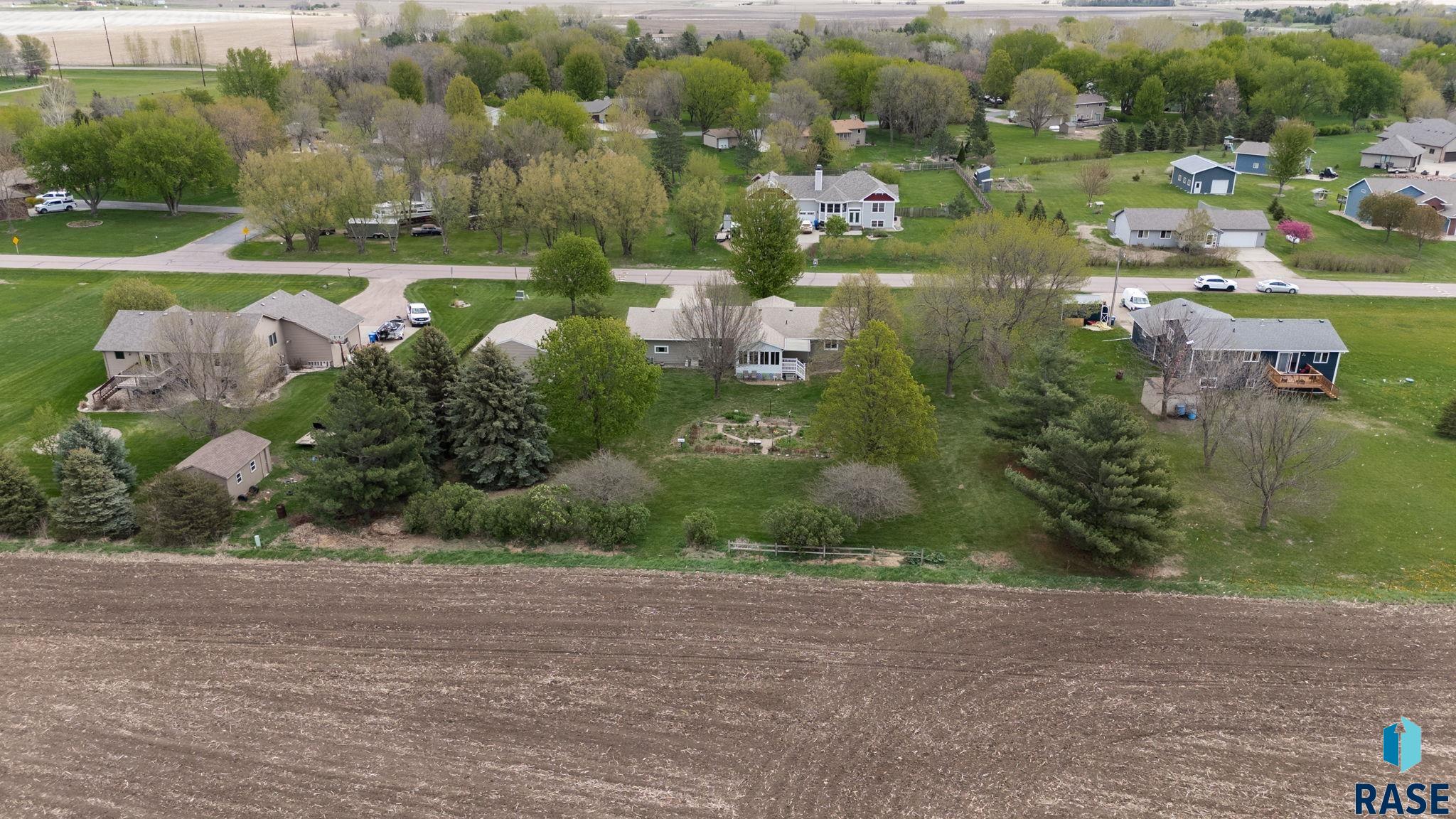 main property photo 15