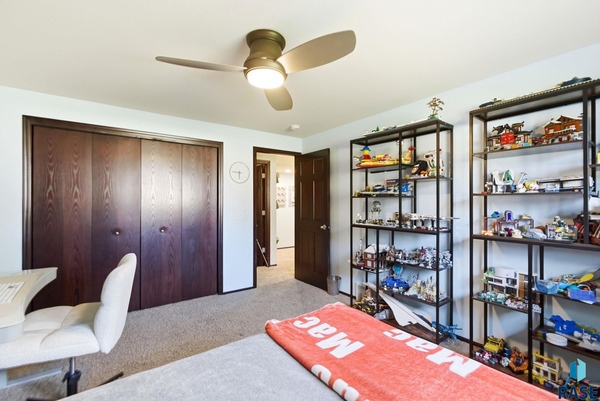 main property photo 59