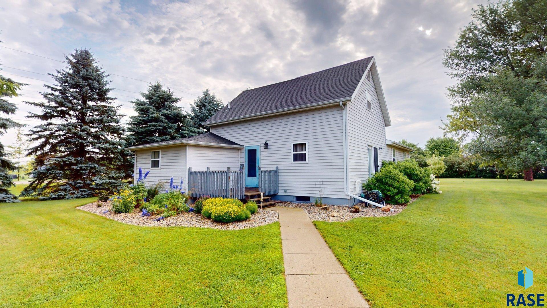 main property photo 51