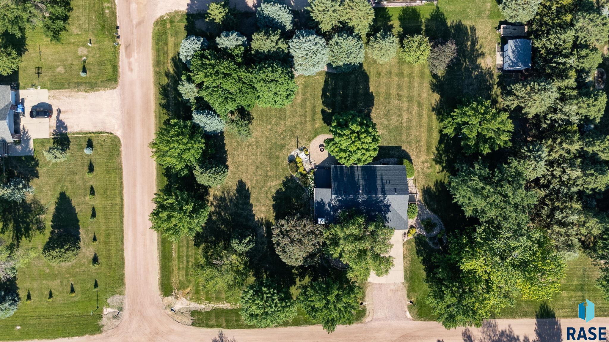 main property photo 76
