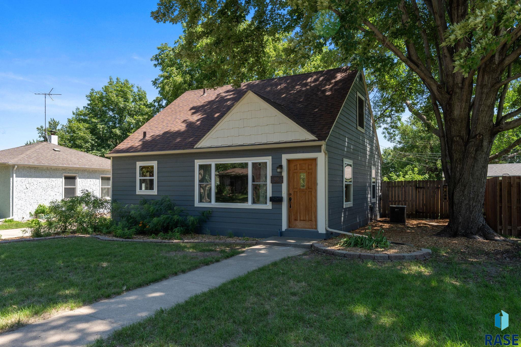 main property photo 49