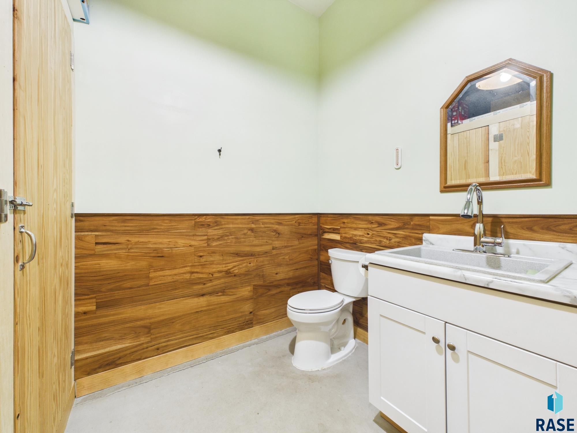 main property photo 64