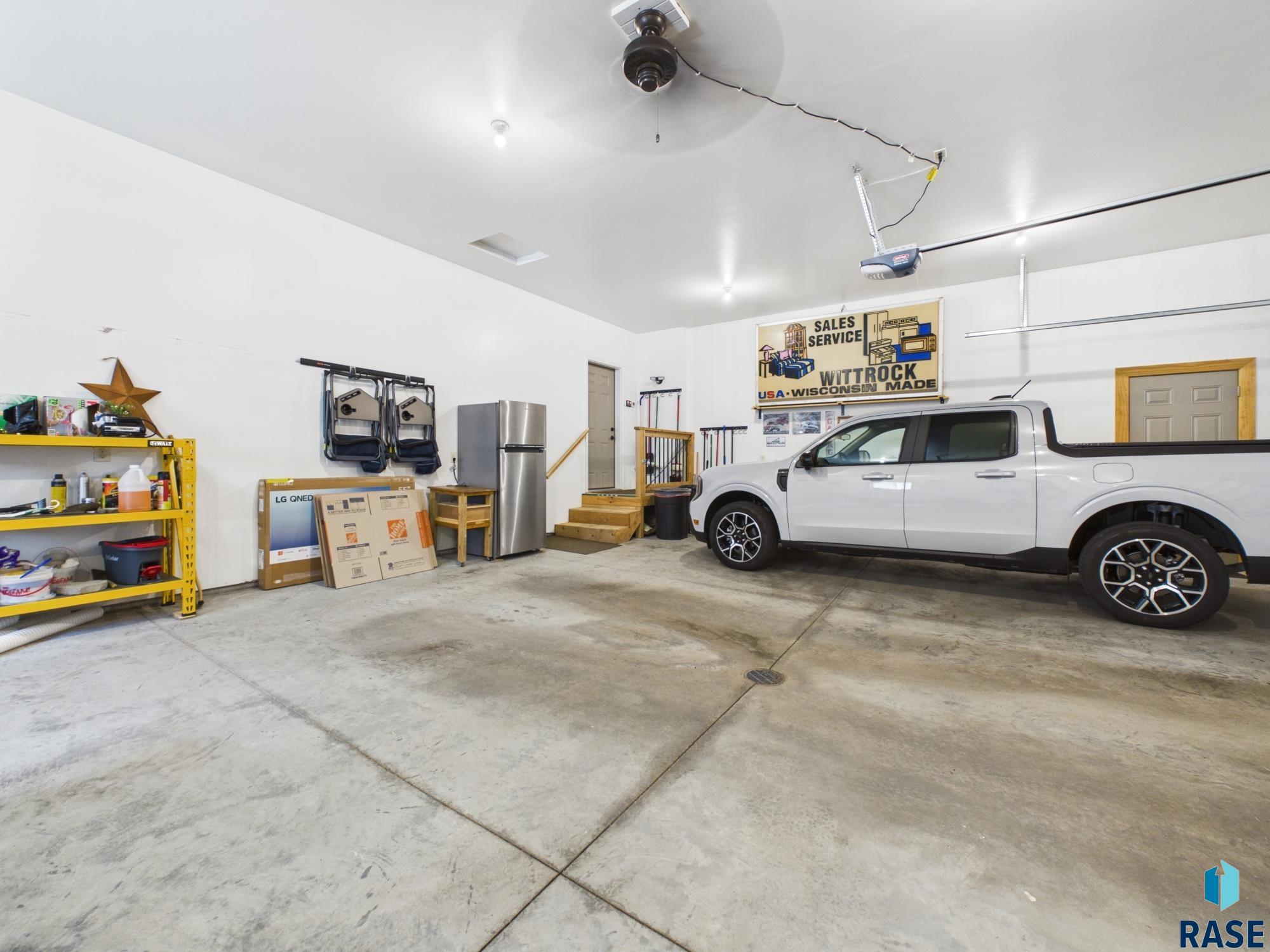 main property photo 66