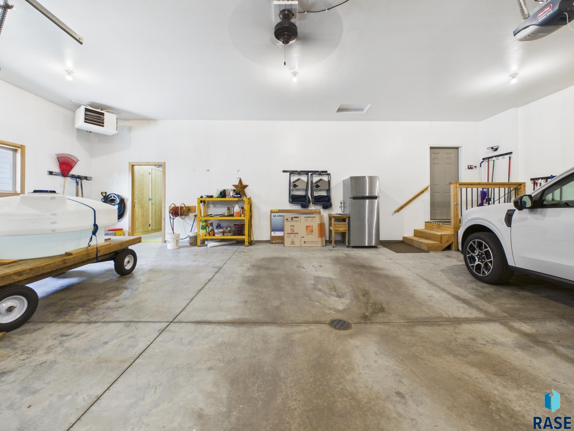 main property photo 67