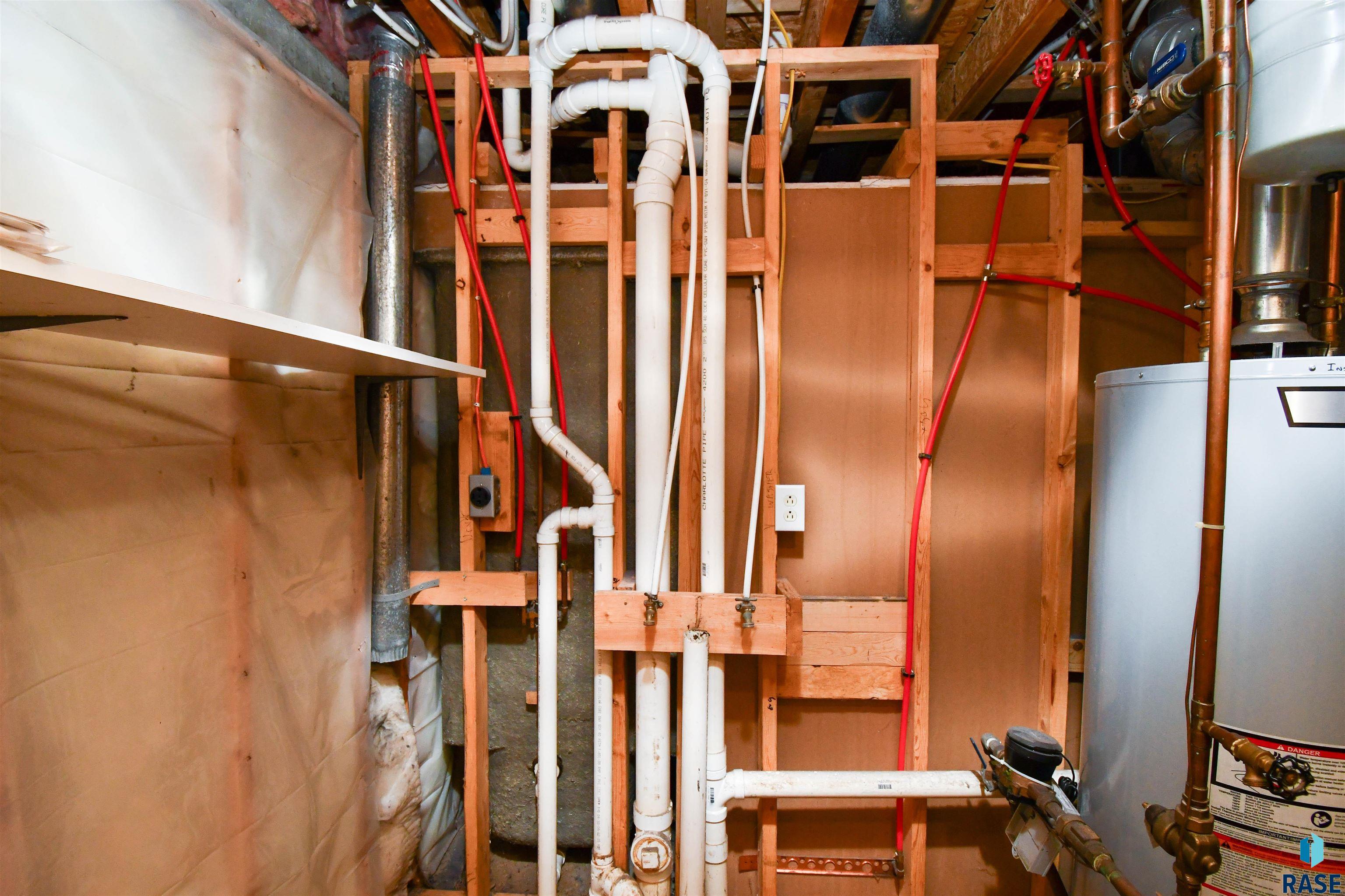 main property photo 26