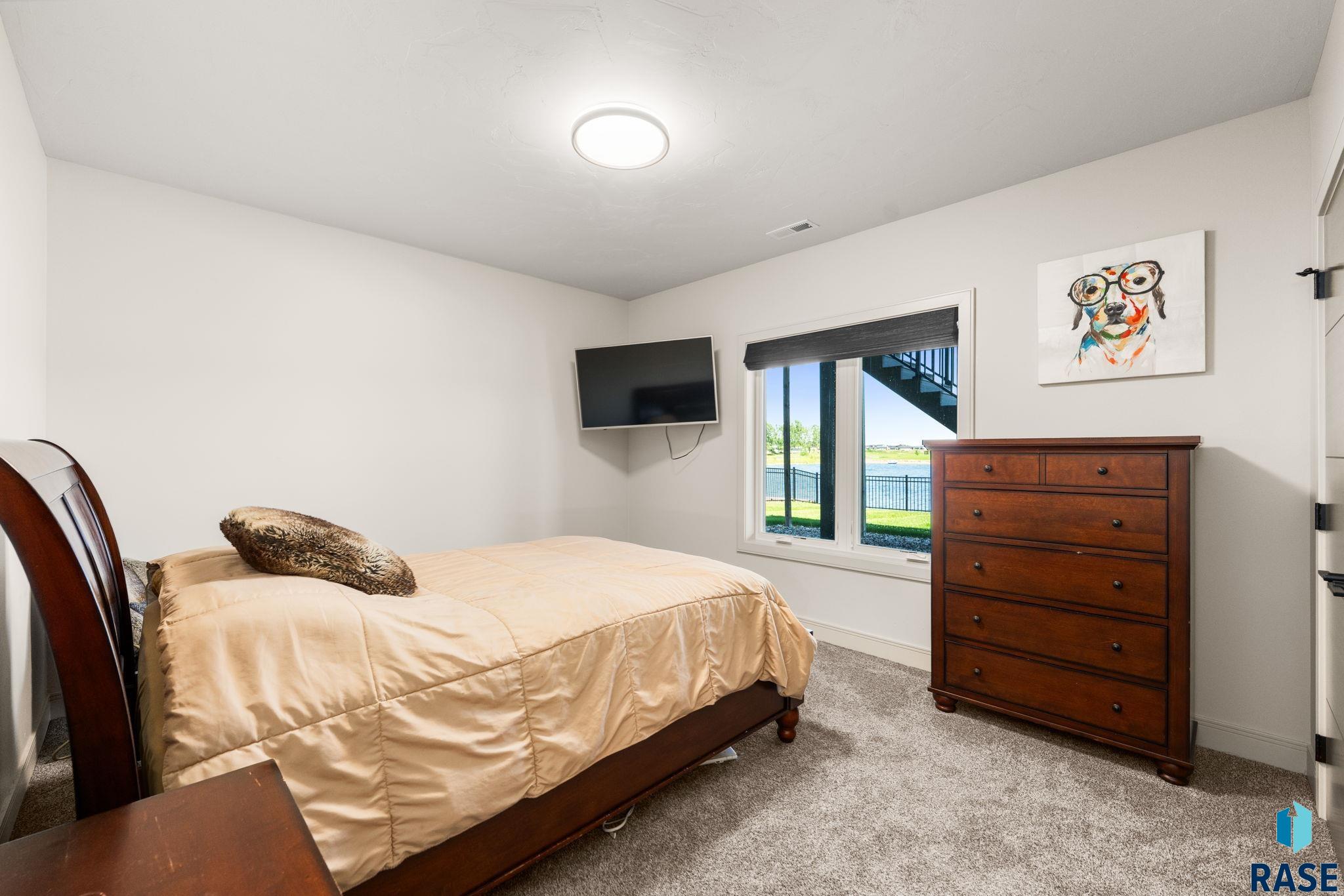 main property photo 62