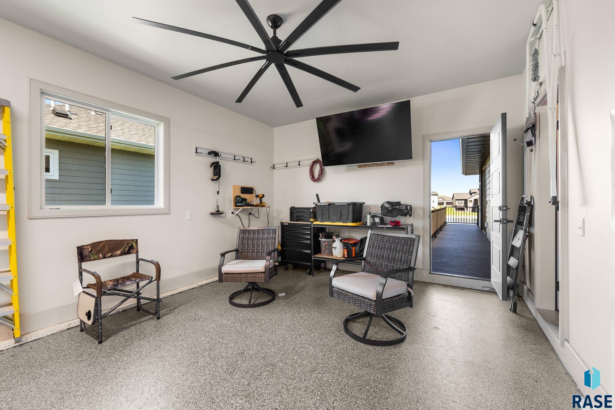 main property photo 73