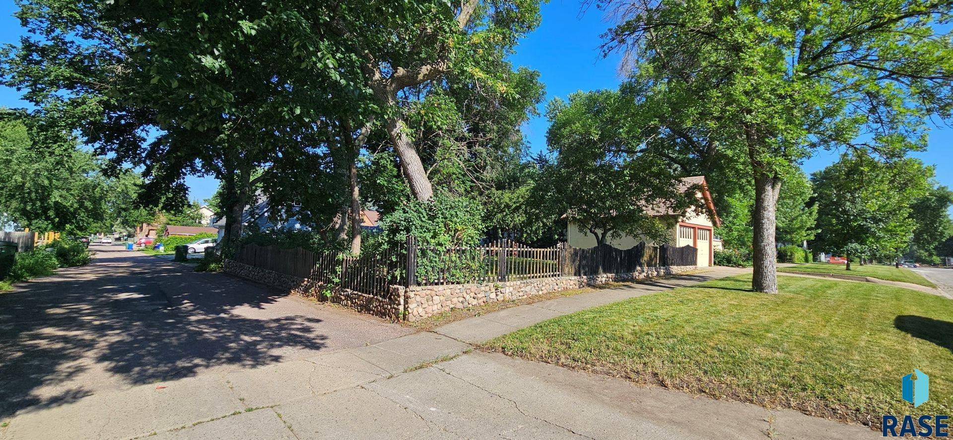 main property photo 50