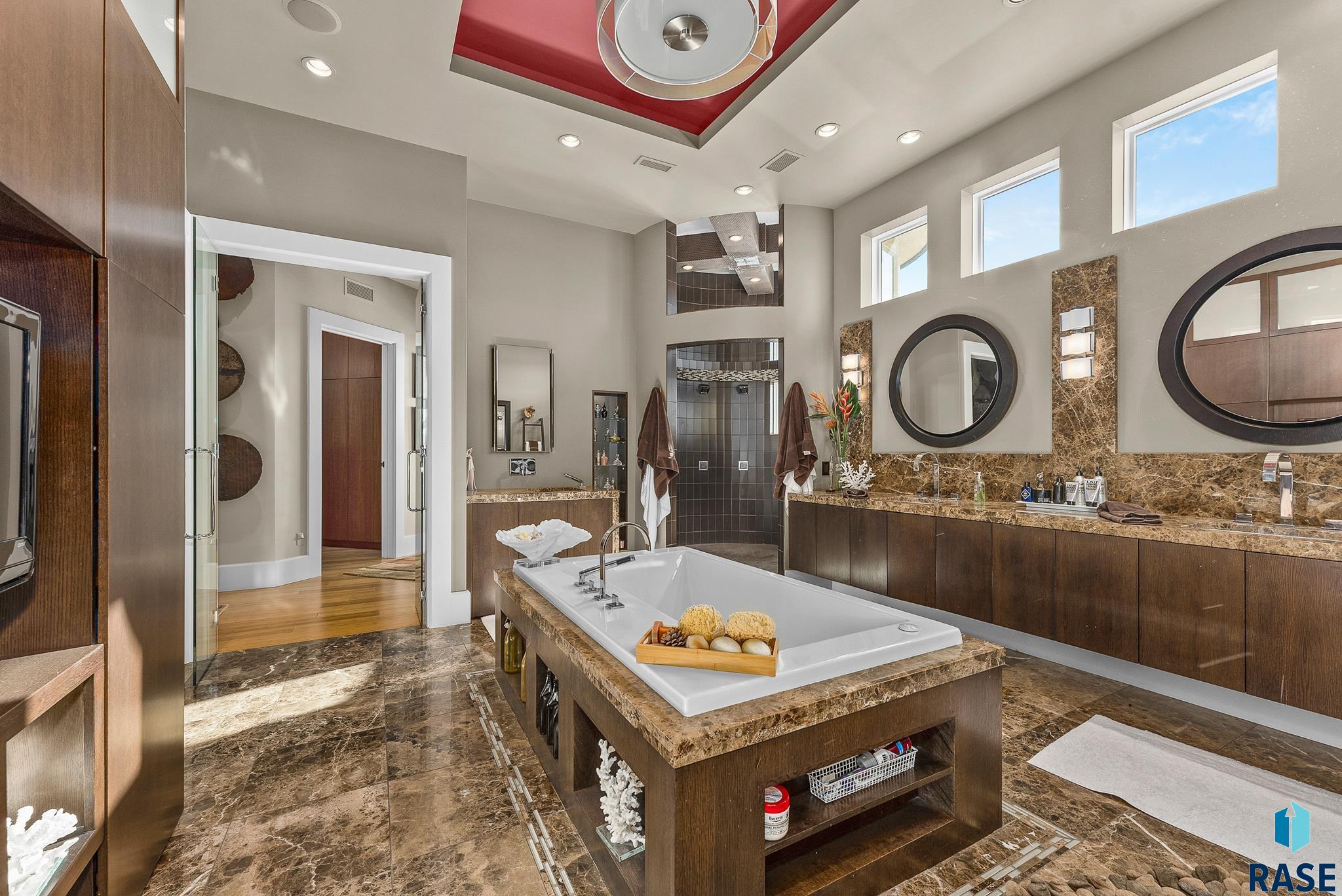 main property photo 61