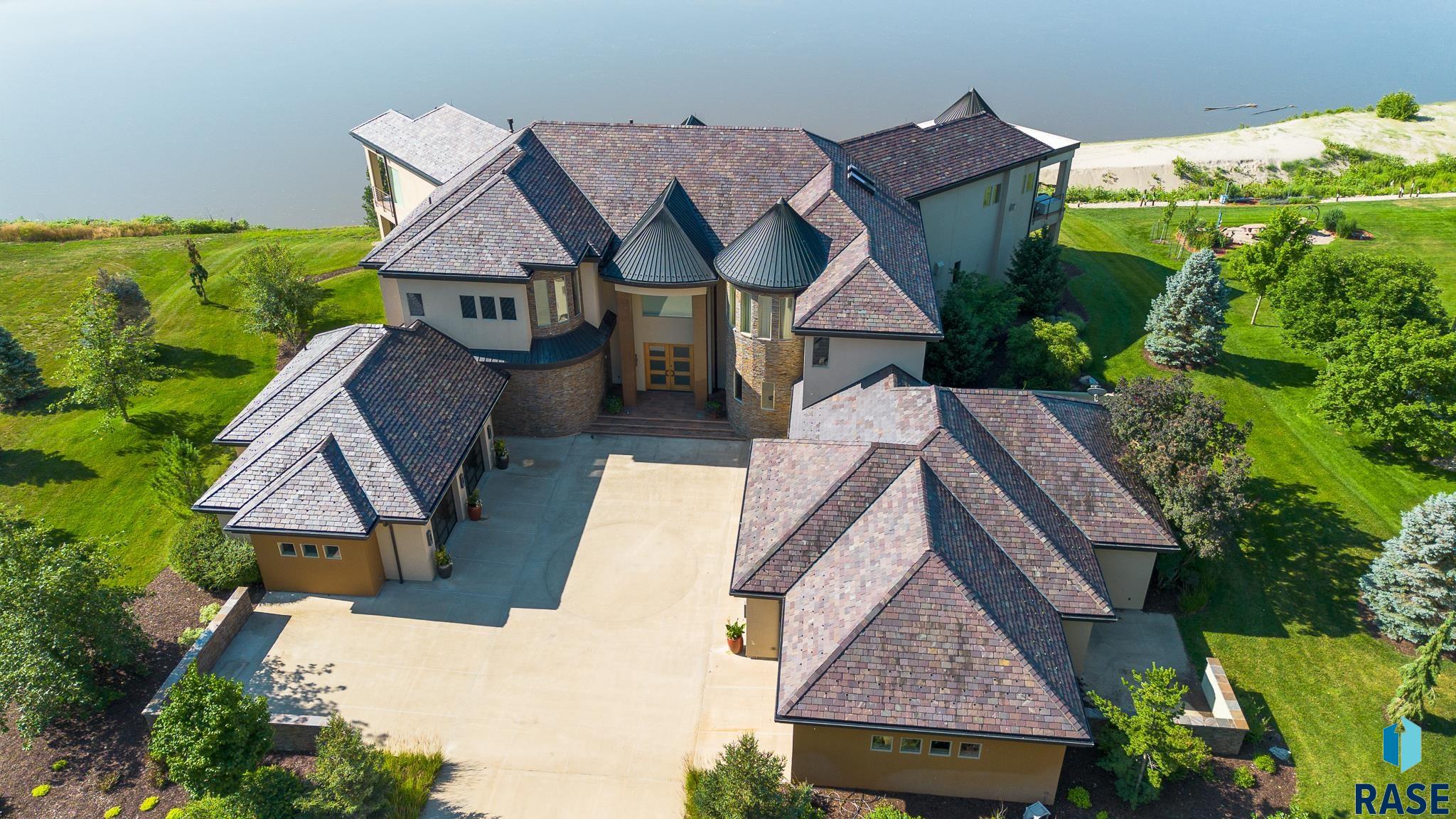 main property photo 81