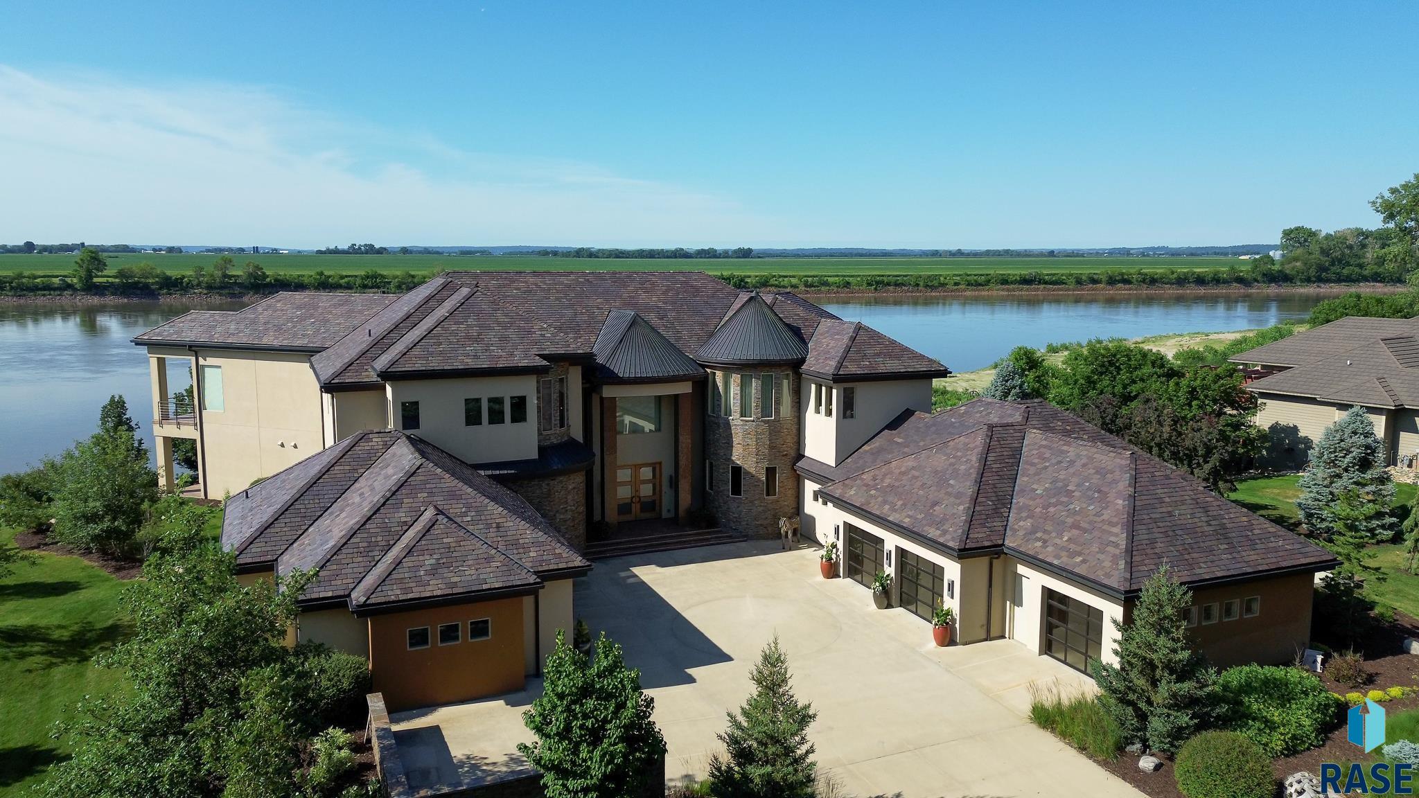 main property photo 89