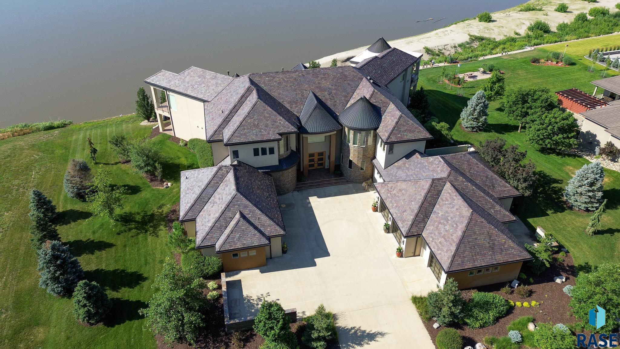 main property photo 92