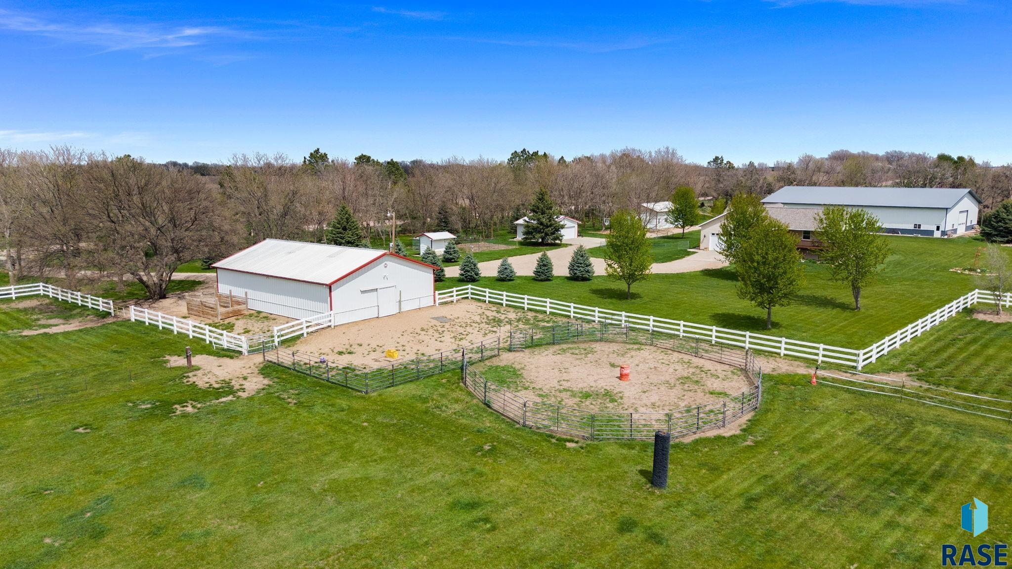 main property photo 45