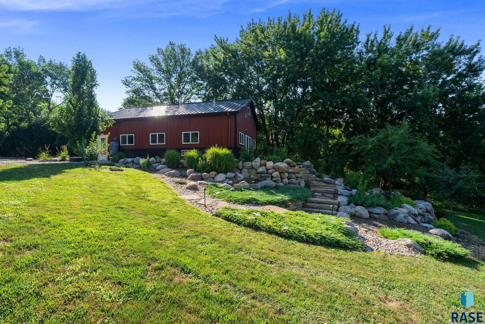 main property photo 66