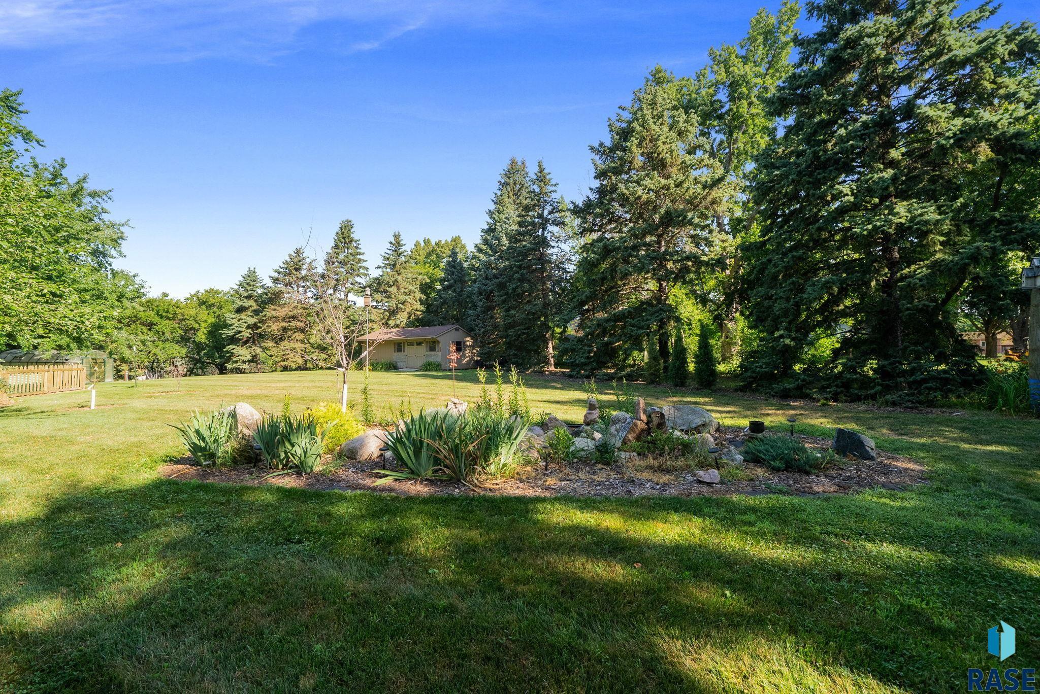 main property photo 70