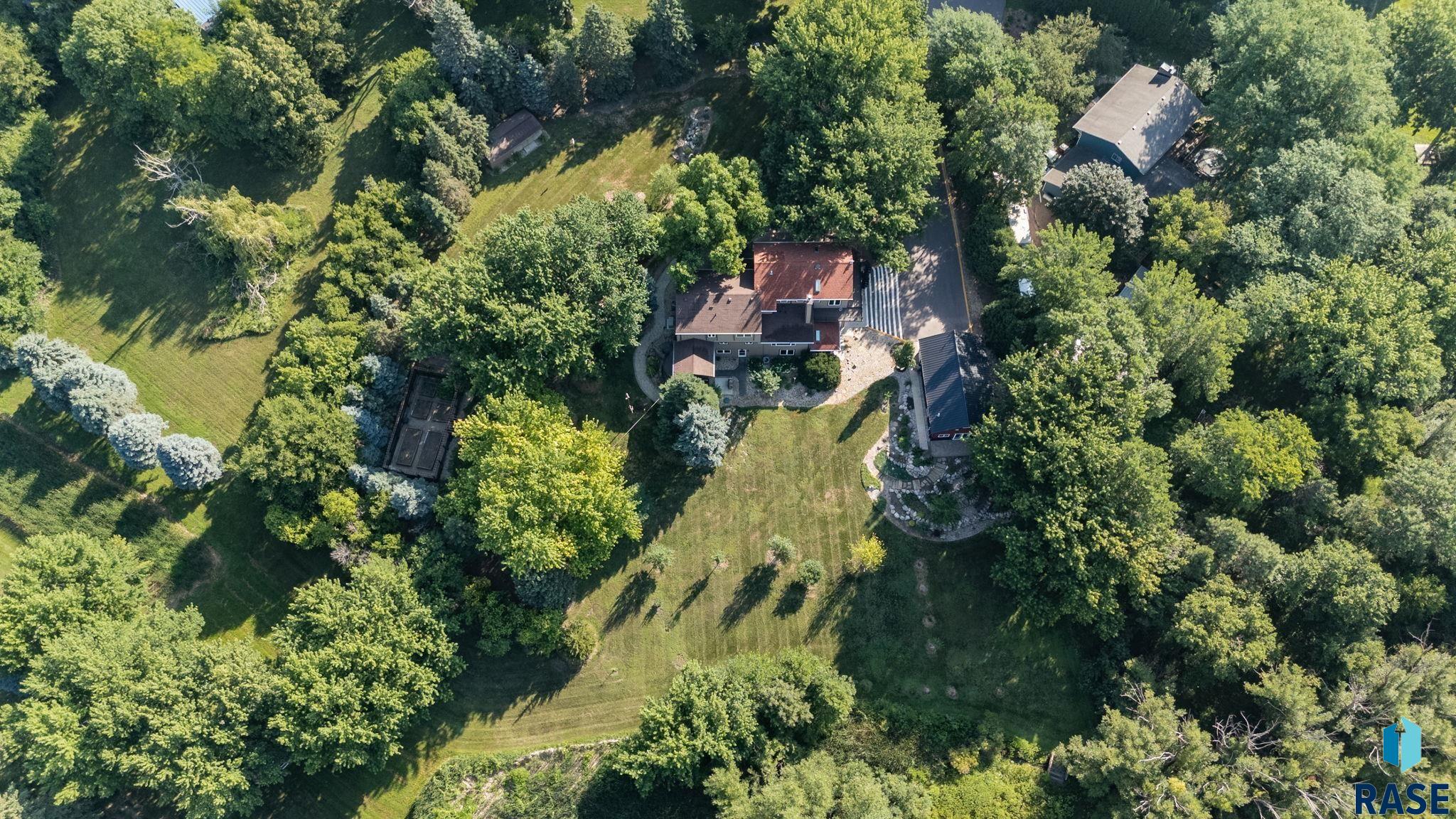 main property photo 77