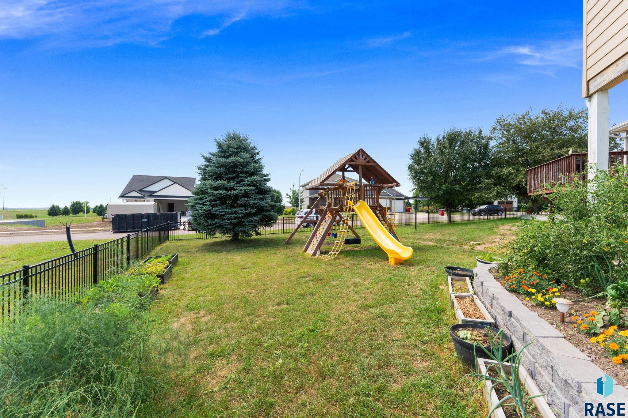main property photo 65