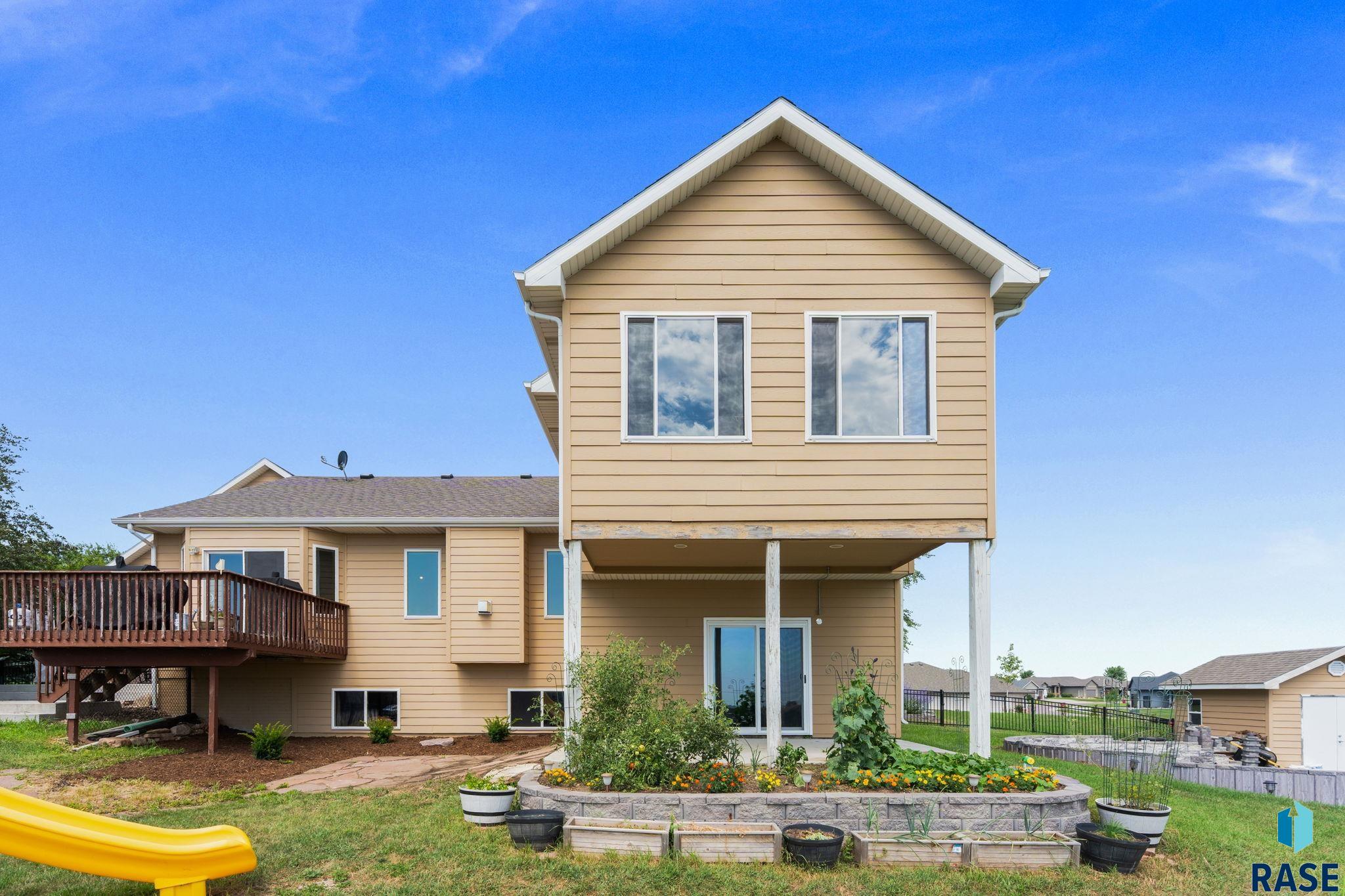 main property photo 66
