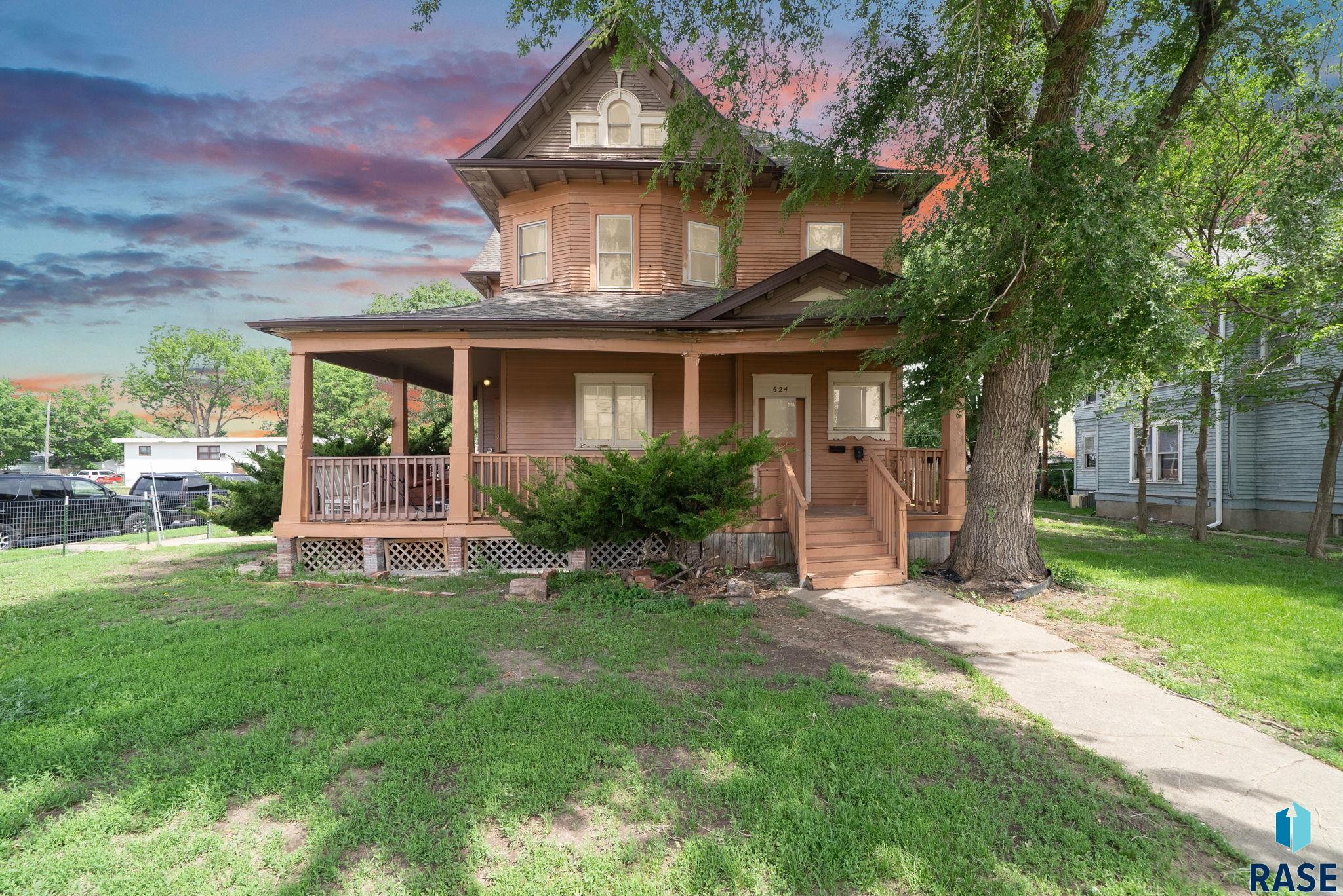 main property photo 1