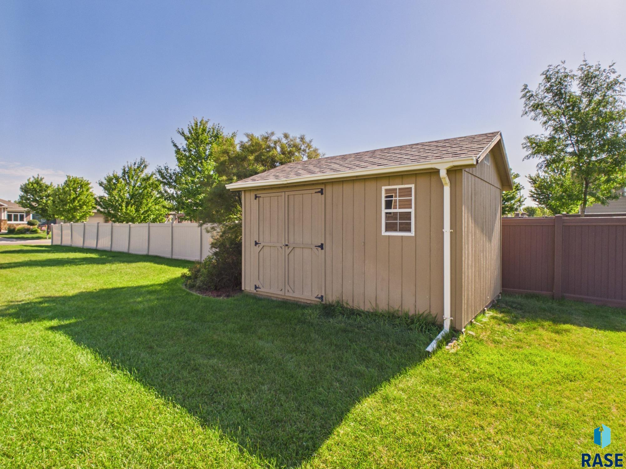main property photo 53